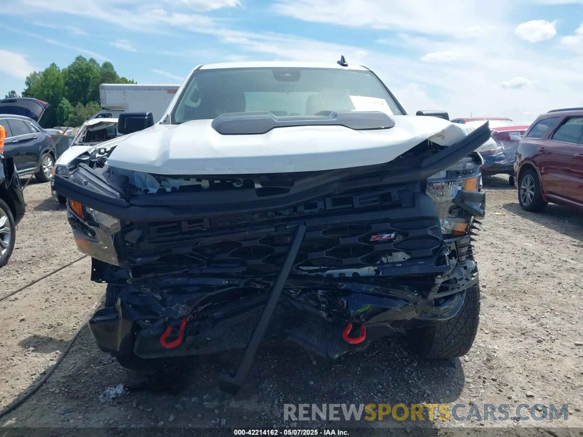 13 Photograph of a damaged car 3GCUKCED6SG194217 CHEVROLET SILVERADO 1500 2025
