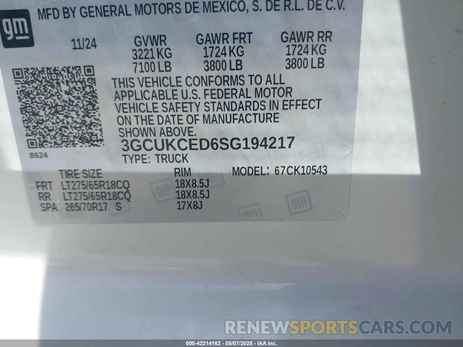 9 Photograph of a damaged car 3GCUKCED6SG194217 CHEVROLET SILVERADO 1500 2025