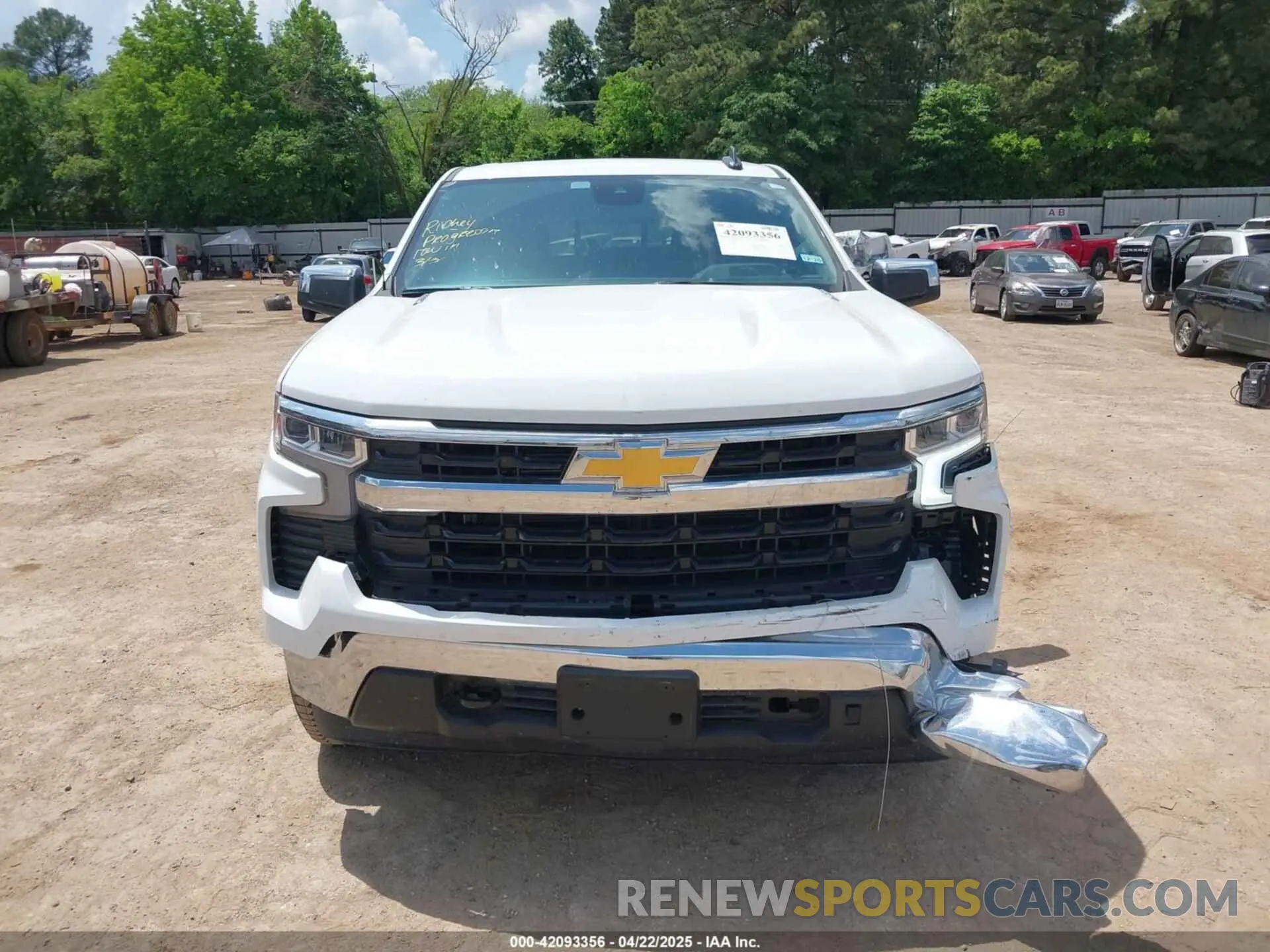 13 Photograph of a damaged car 3GCUKDE82SG115781 CHEVROLET SILVERADO 1500 2025