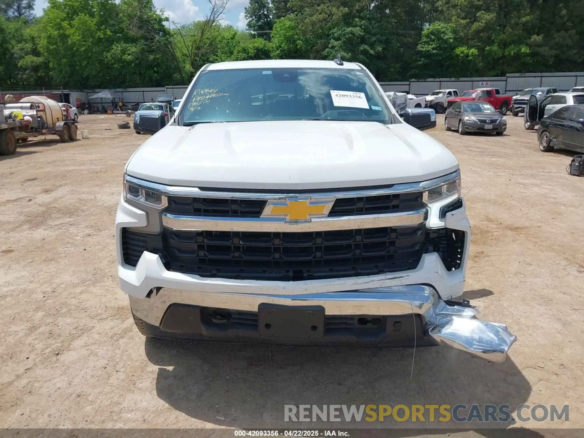 18 Photograph of a damaged car 3GCUKDE82SG115781 CHEVROLET SILVERADO 1500 2025