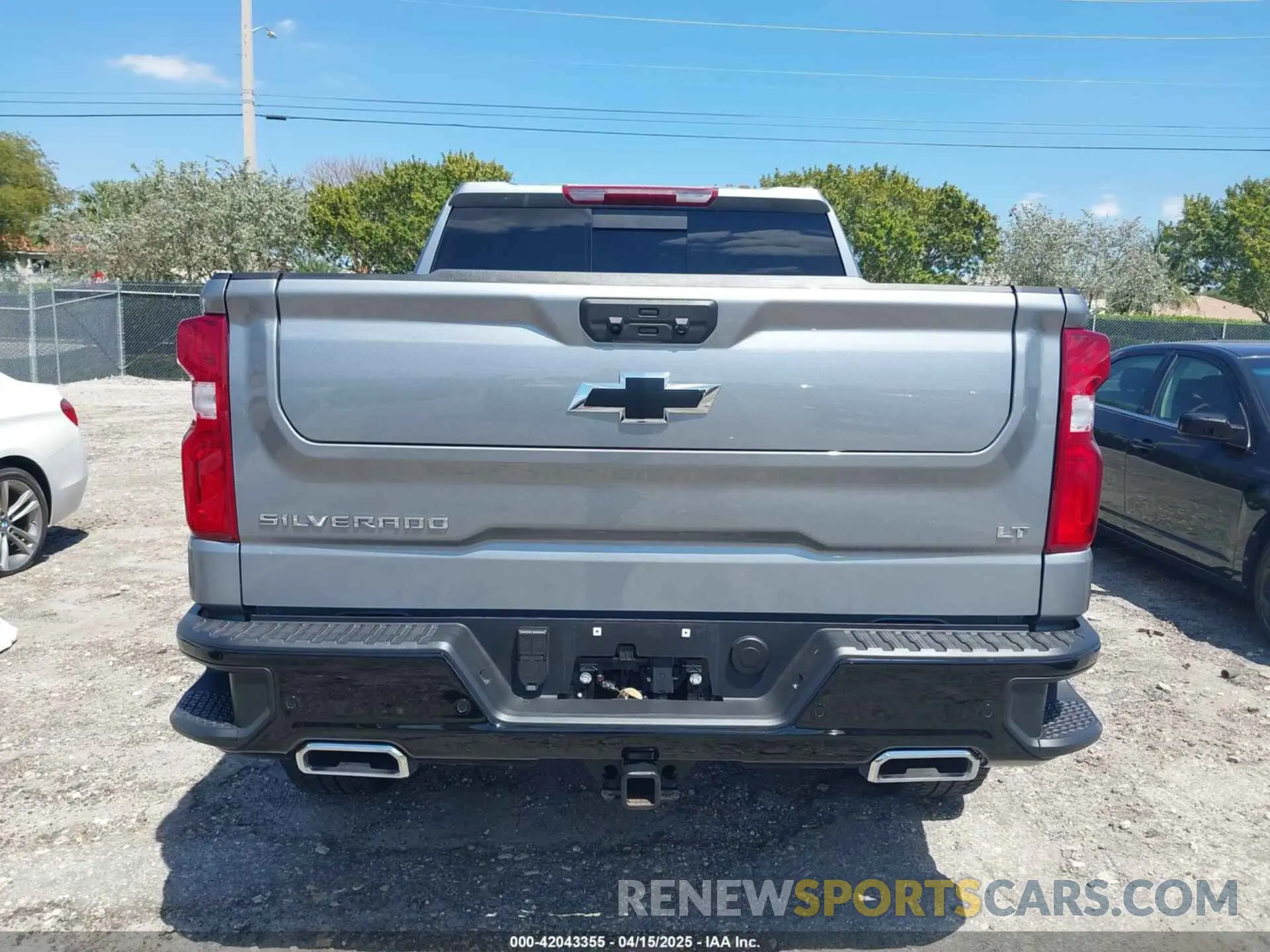 16 Photograph of a damaged car 3GCUKFE89SG231202 CHEVROLET SILVERADO 1500 2025