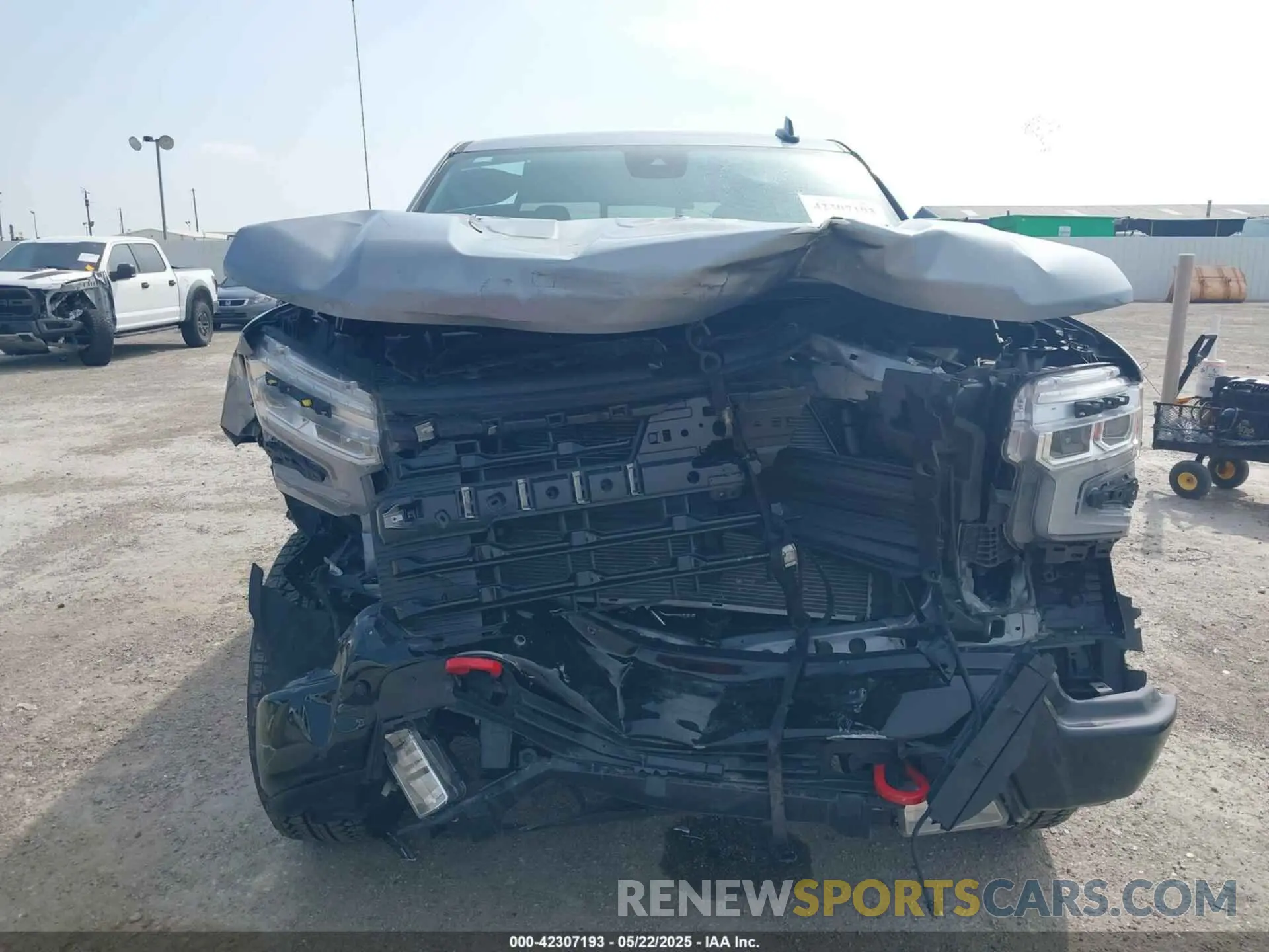 13 Photograph of a damaged car 3GCUKFED7SG101691 CHEVROLET SILVERADO 1500 2025