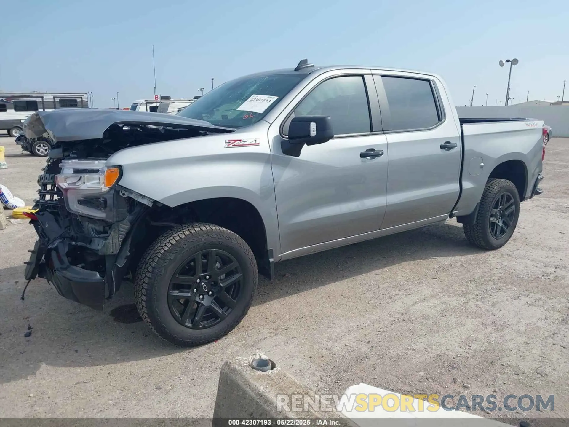 2 Photograph of a damaged car 3GCUKFED7SG101691 CHEVROLET SILVERADO 1500 2025