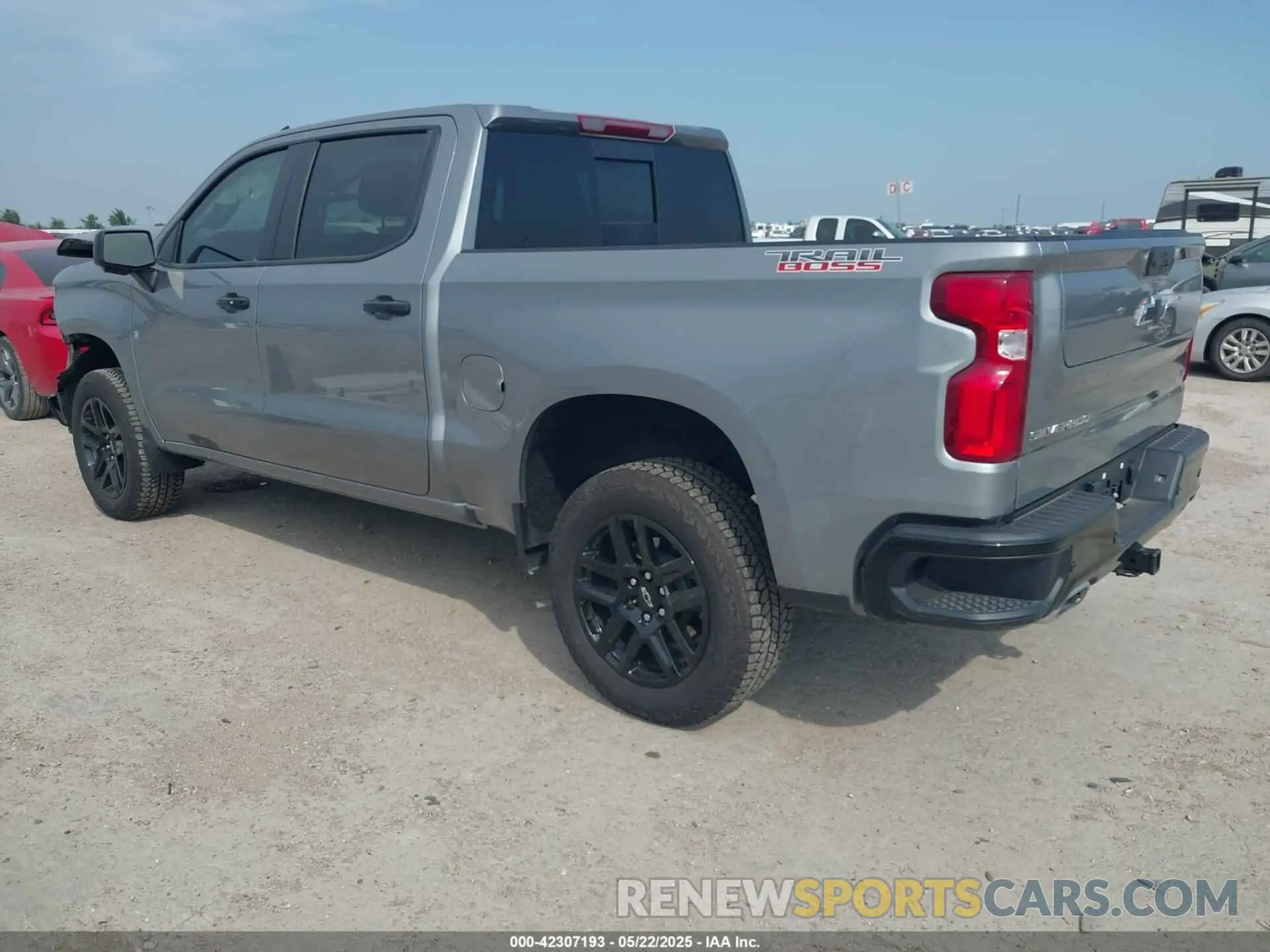 3 Photograph of a damaged car 3GCUKFED7SG101691 CHEVROLET SILVERADO 1500 2025