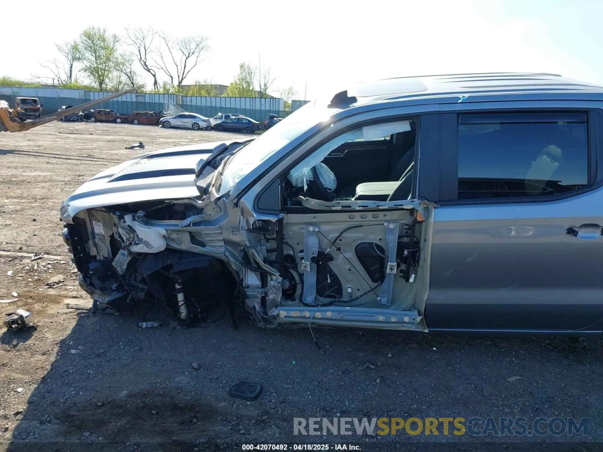 6 Photograph of a damaged car 3GCUKFED7SG169683 CHEVROLET SILVERADO 1500 2025