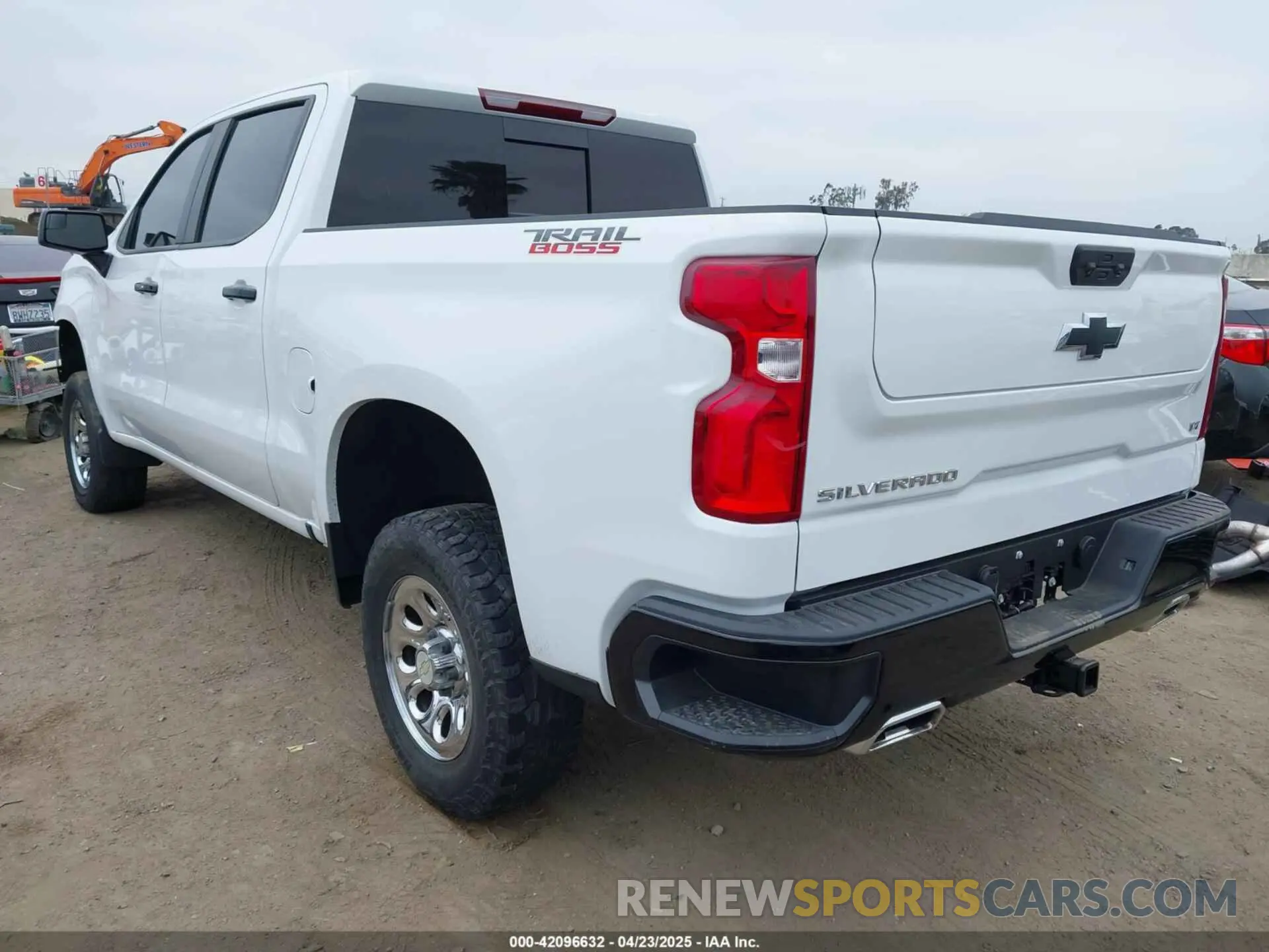3 Photograph of a damaged car 3GCUKFEL9SG224626 CHEVROLET SILVERADO 1500 2025