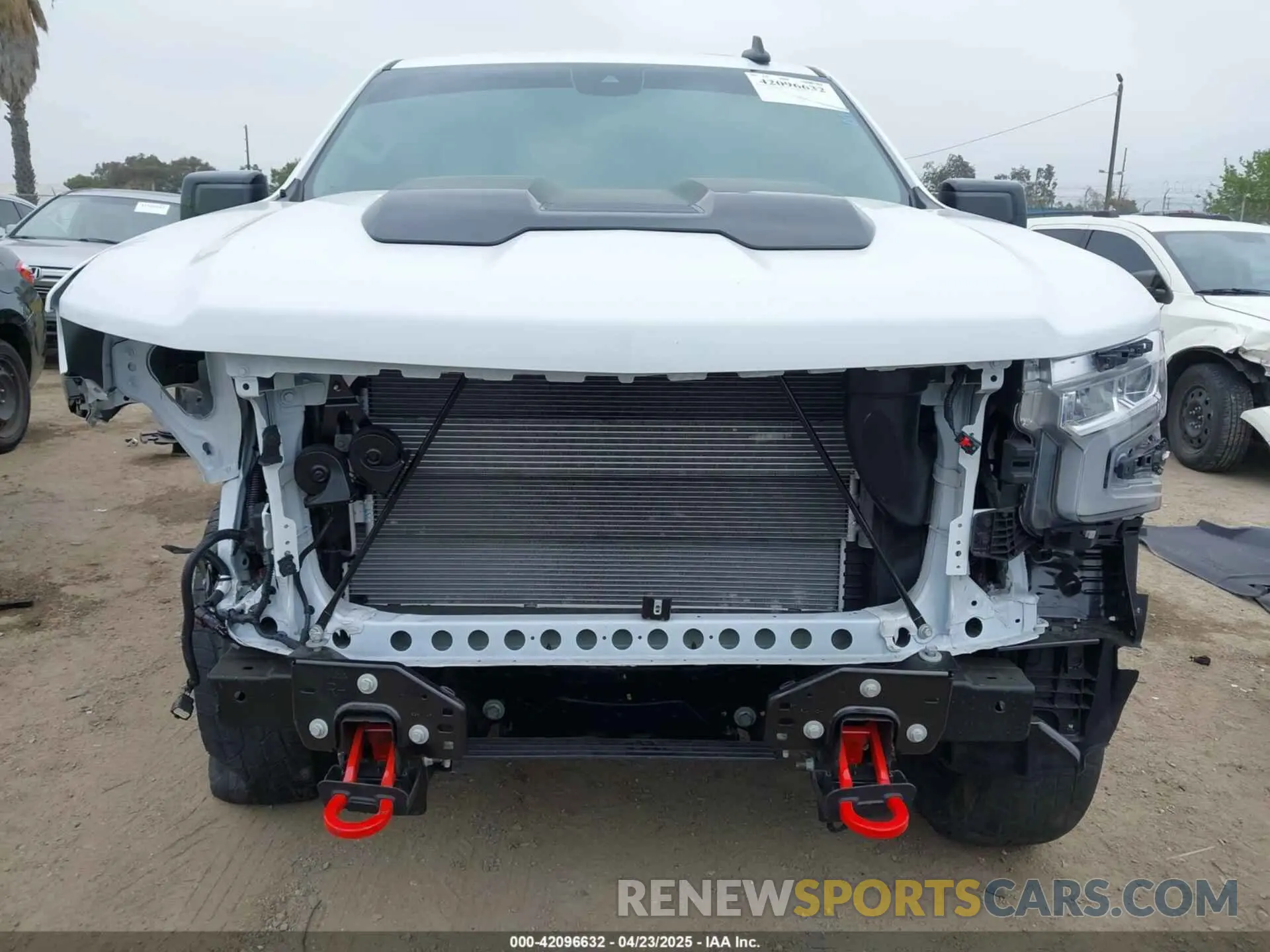 6 Photograph of a damaged car 3GCUKFEL9SG224626 CHEVROLET SILVERADO 1500 2025