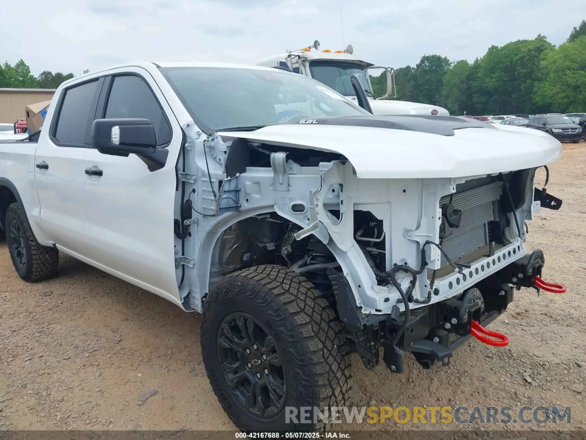 17 Photograph of a damaged car 3GCUKHEL1SG170864 CHEVROLET SILVERADO 1500 2025