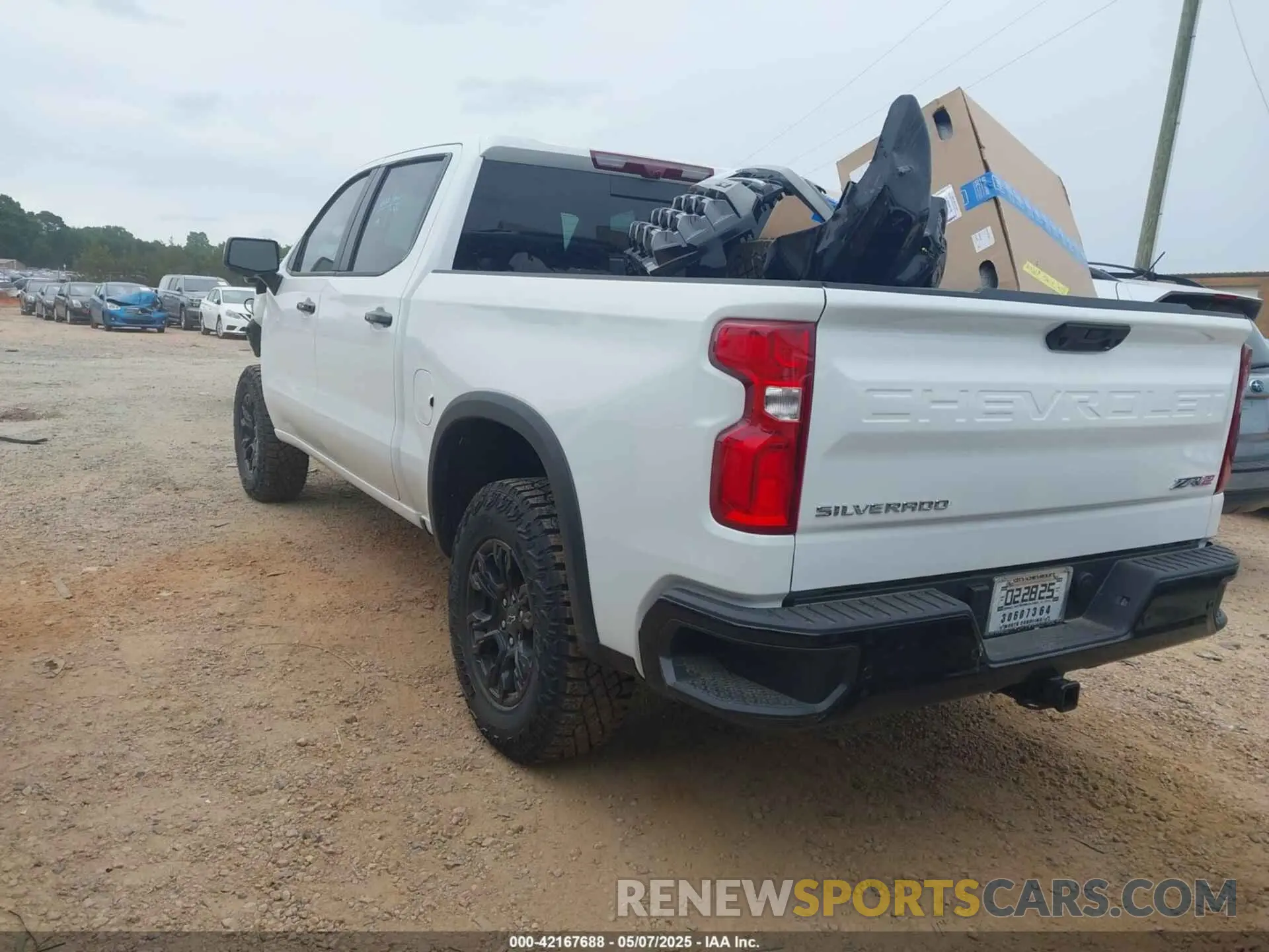 3 Photograph of a damaged car 3GCUKHEL1SG170864 CHEVROLET SILVERADO 1500 2025
