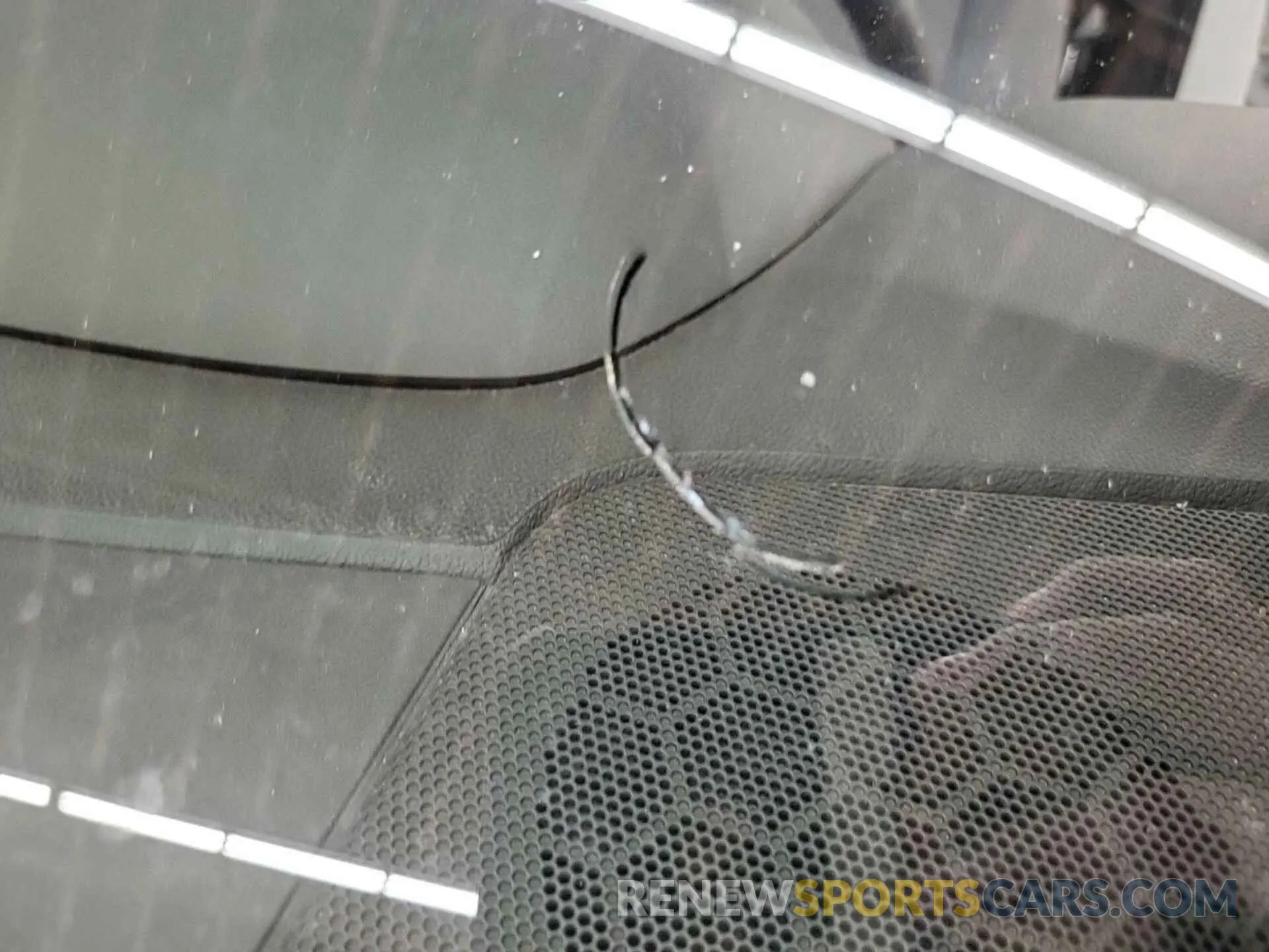 4 Photograph of a damaged car 2GCRCMEC5K1230214 CHEVROLET SILVERADO 1500 LD 2019