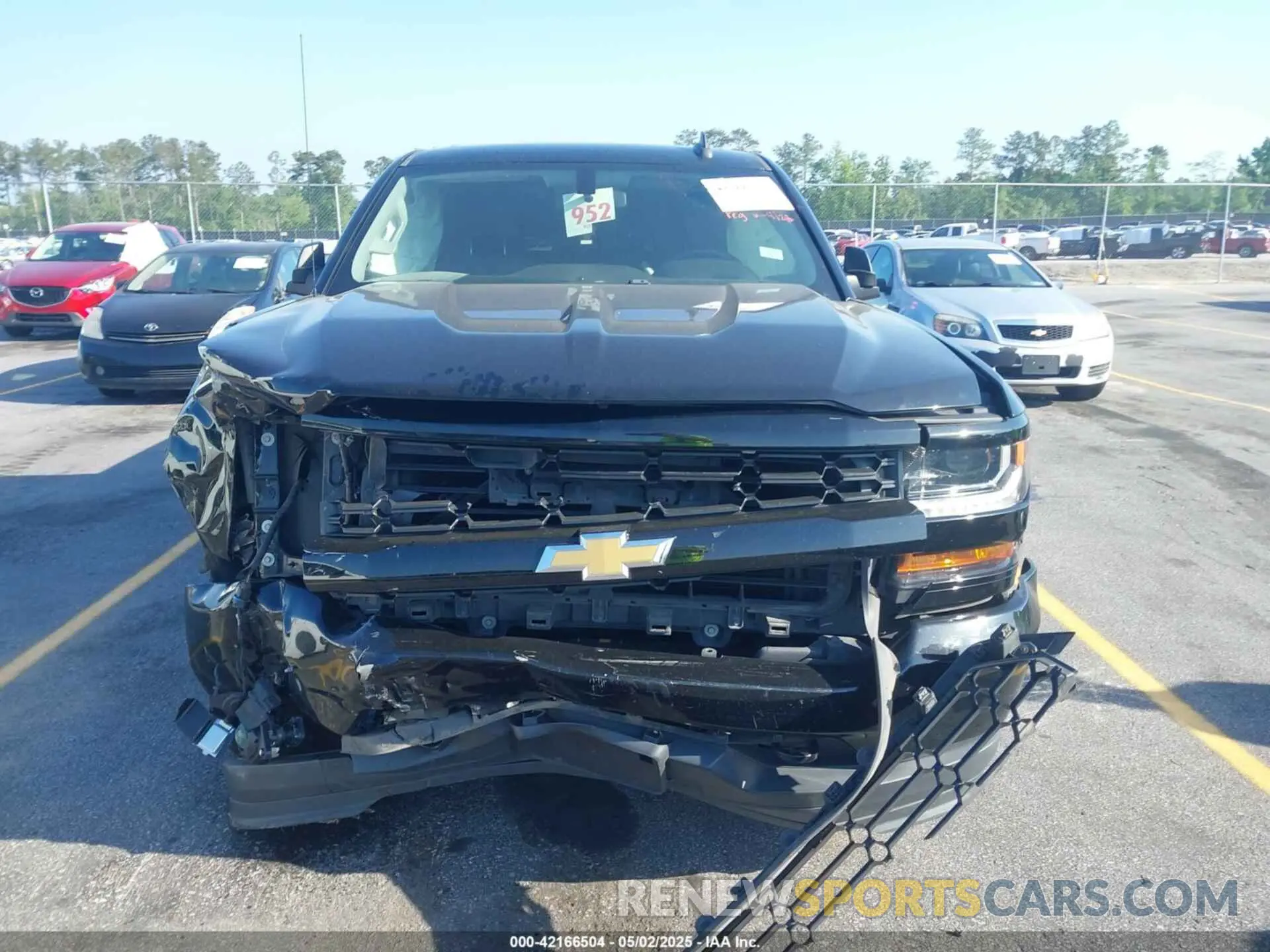 12 Photograph of a damaged car 2GCRCMEC8K1197399 CHEVROLET SILVERADO 1500 LD 2019