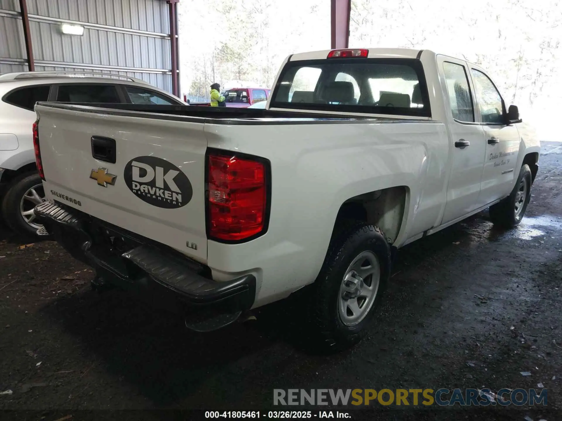 4 Photograph of a damaged car 2GCRCNEC2K1178319 CHEVROLET SILVERADO 1500 LD 2019