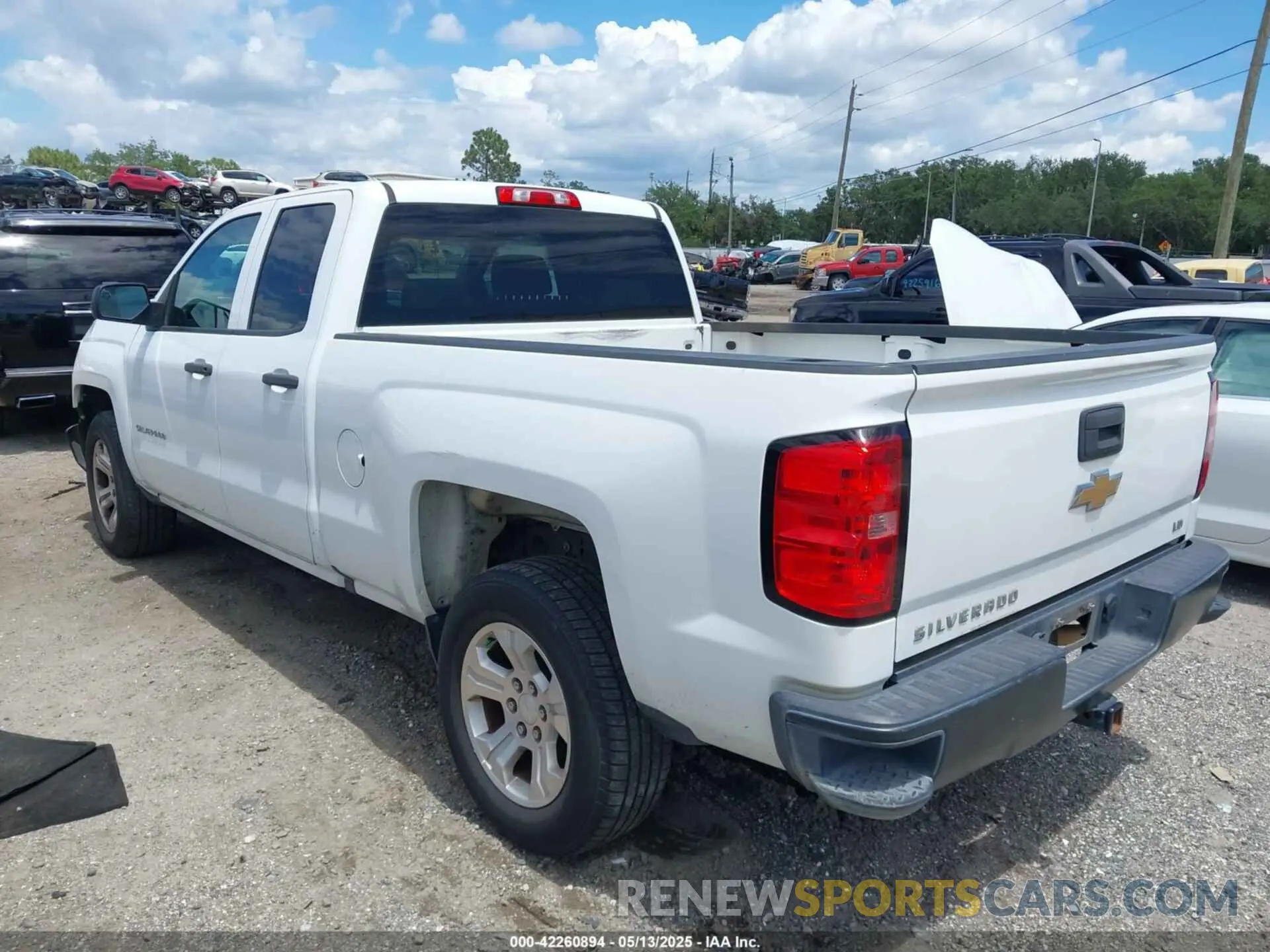 3 Photograph of a damaged car 2GCRCNEC9K1127173 CHEVROLET SILVERADO 1500 LD 2019