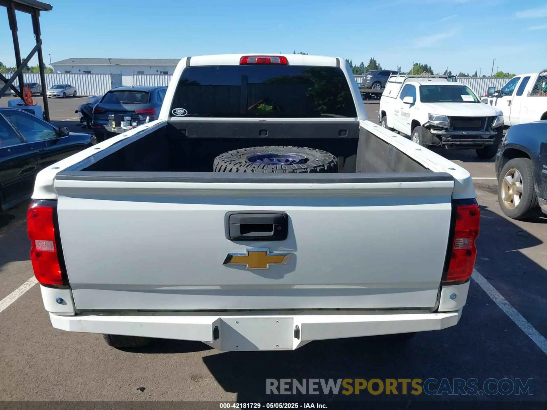 17 Photograph of a damaged car 2GCRCNECXK1243420 CHEVROLET SILVERADO 1500 LD 2019
