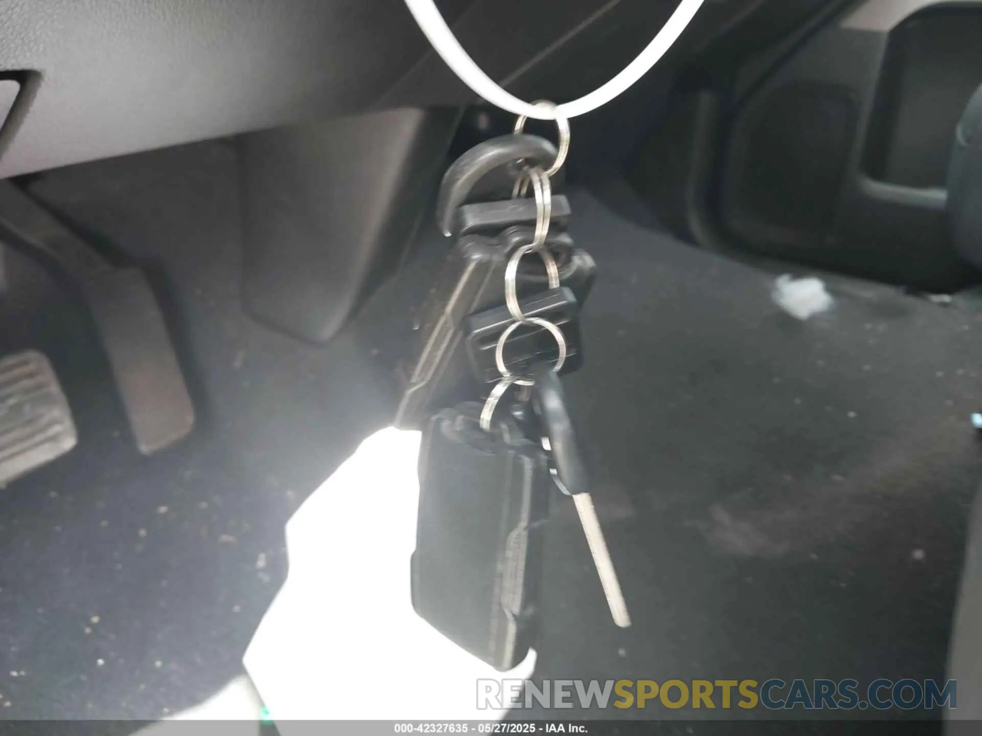 11 Photograph of a damaged car 2GCRCPEC6K1208188 CHEVROLET SILVERADO 1500 LD 2019