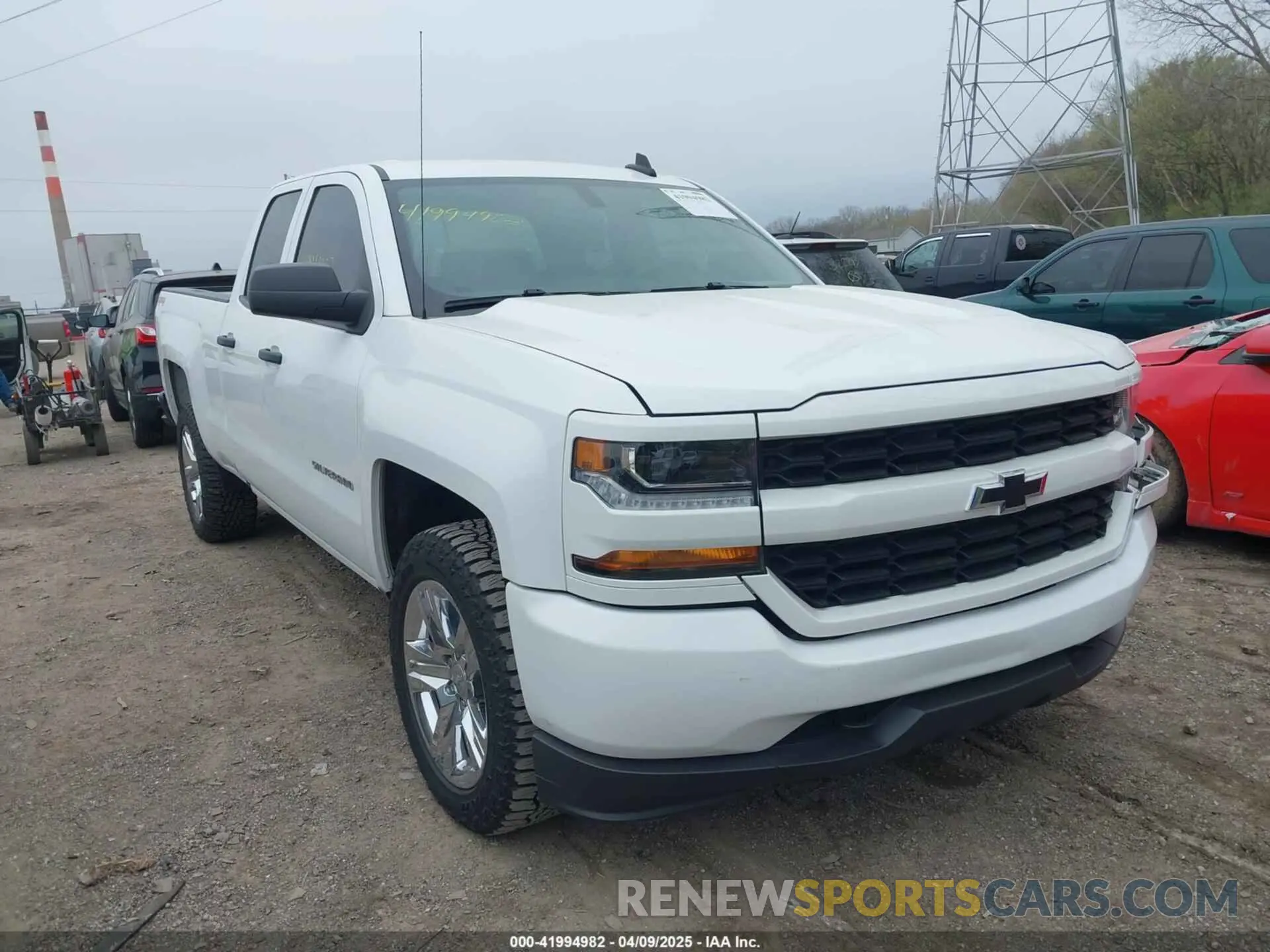 1 Photograph of a damaged car 2GCVKMEC2K1185573 CHEVROLET SILVERADO 1500 LD 2019