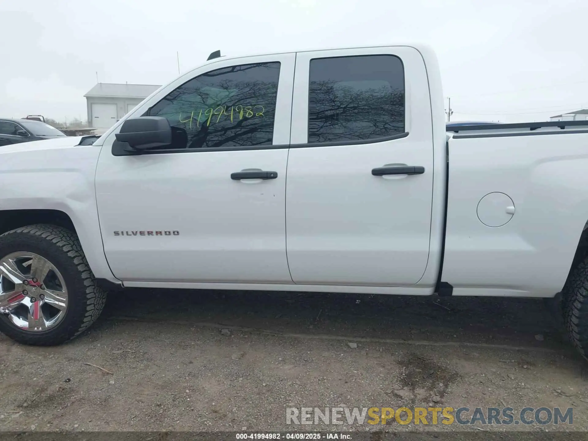 14 Photograph of a damaged car 2GCVKMEC2K1185573 CHEVROLET SILVERADO 1500 LD 2019
