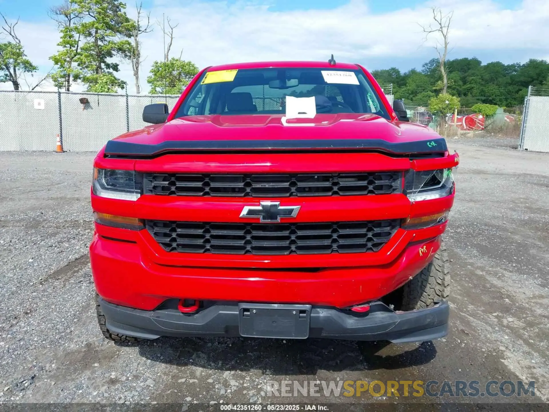 12 Photograph of a damaged car 2GCVKMEC4K1203457 CHEVROLET SILVERADO 1500 LD 2019