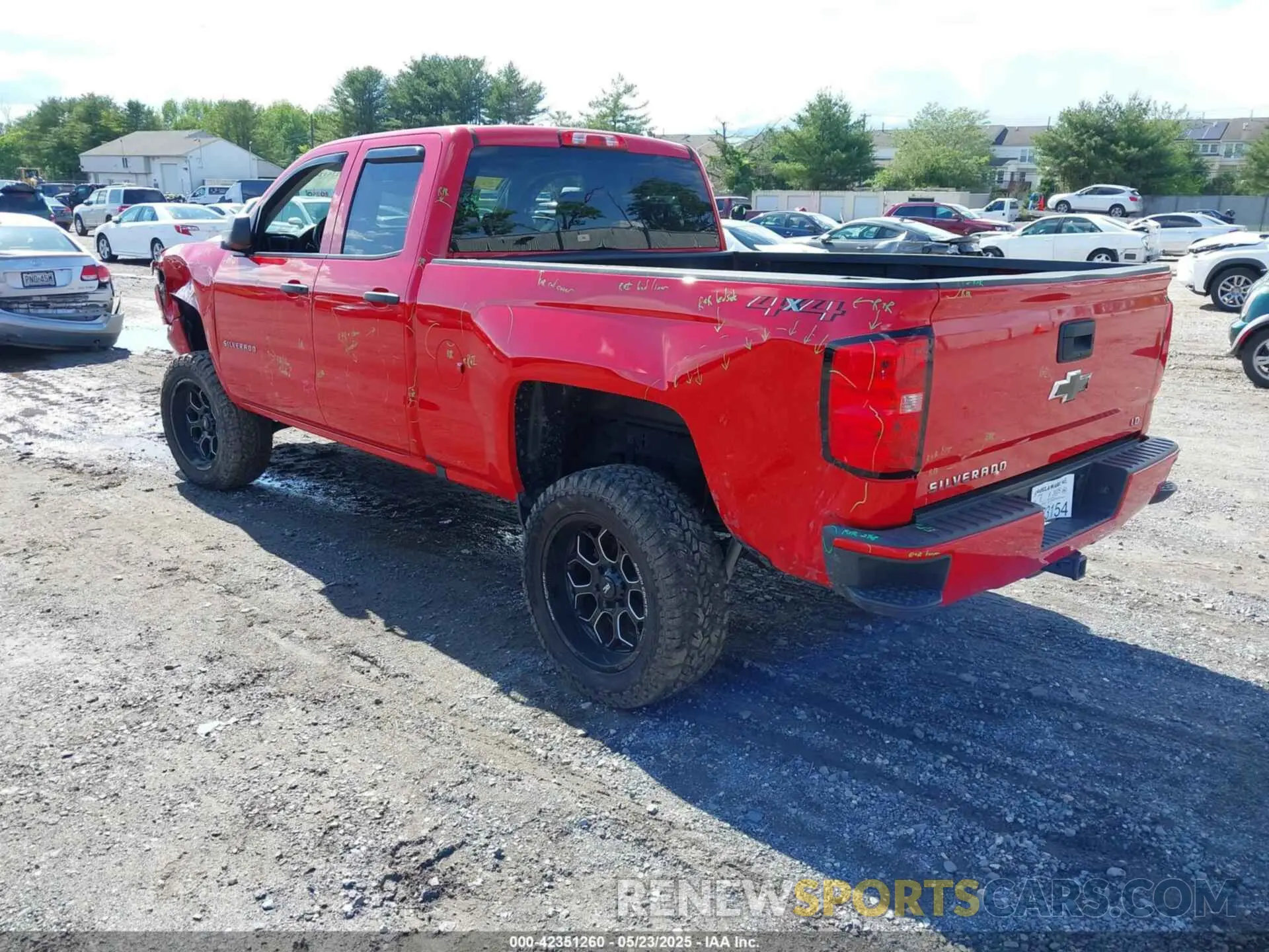 3 Photograph of a damaged car 2GCVKMEC4K1203457 CHEVROLET SILVERADO 1500 LD 2019