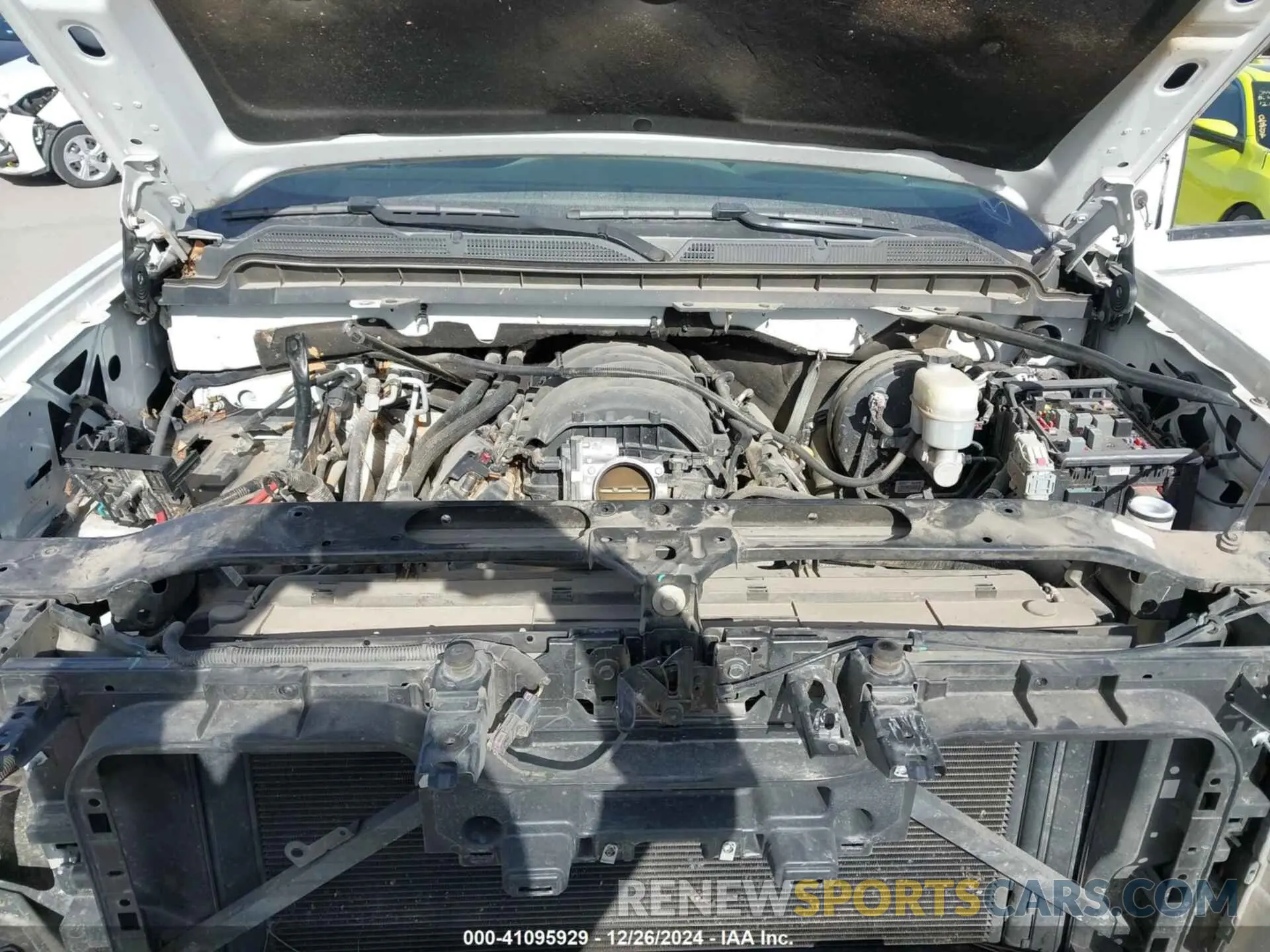 10 Photograph of a damaged car 2GCVKMEC4K1231145 CHEVROLET SILVERADO 1500 LD 2019
