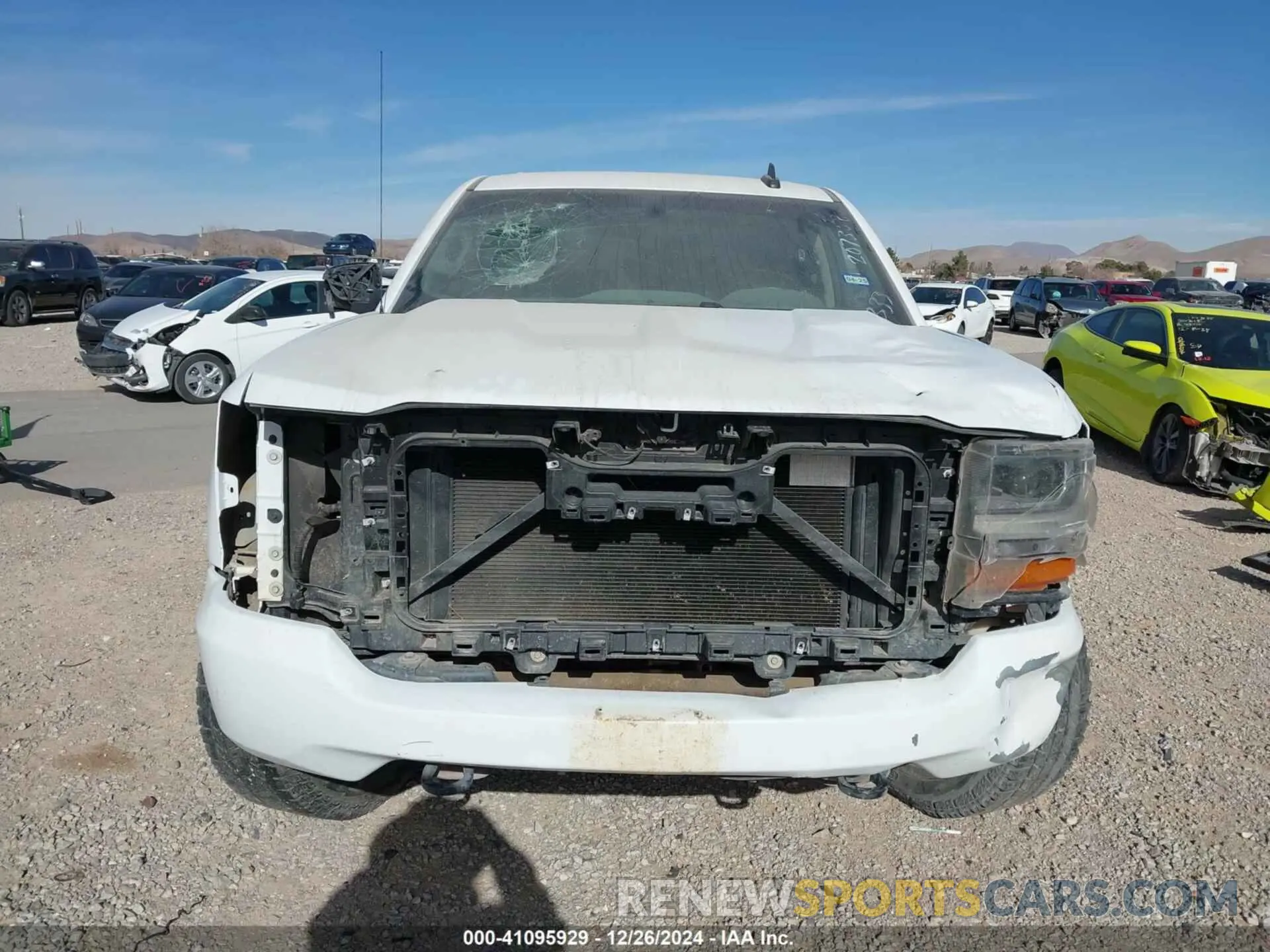 11 Photograph of a damaged car 2GCVKMEC4K1231145 CHEVROLET SILVERADO 1500 LD 2019