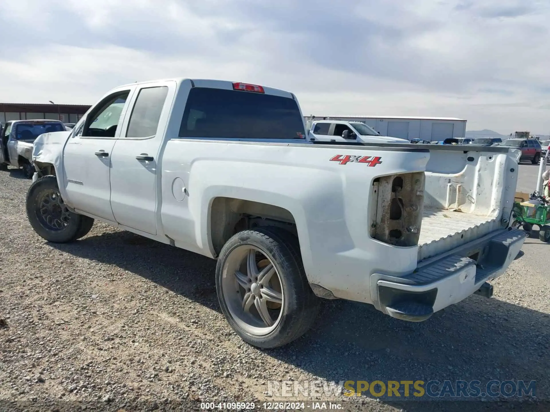3 Photograph of a damaged car 2GCVKMEC4K1231145 CHEVROLET SILVERADO 1500 LD 2019