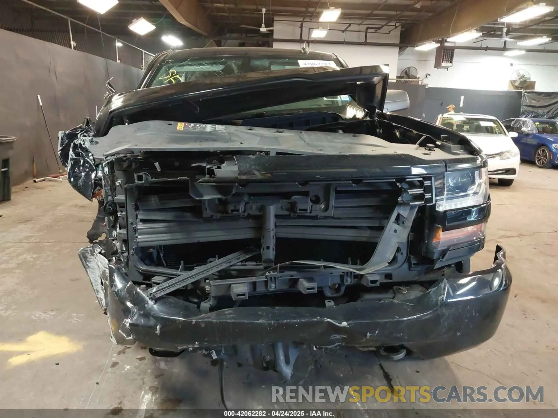 12 Photograph of a damaged car 2GCVKMEC6K1155234 CHEVROLET SILVERADO 1500 LD 2019
