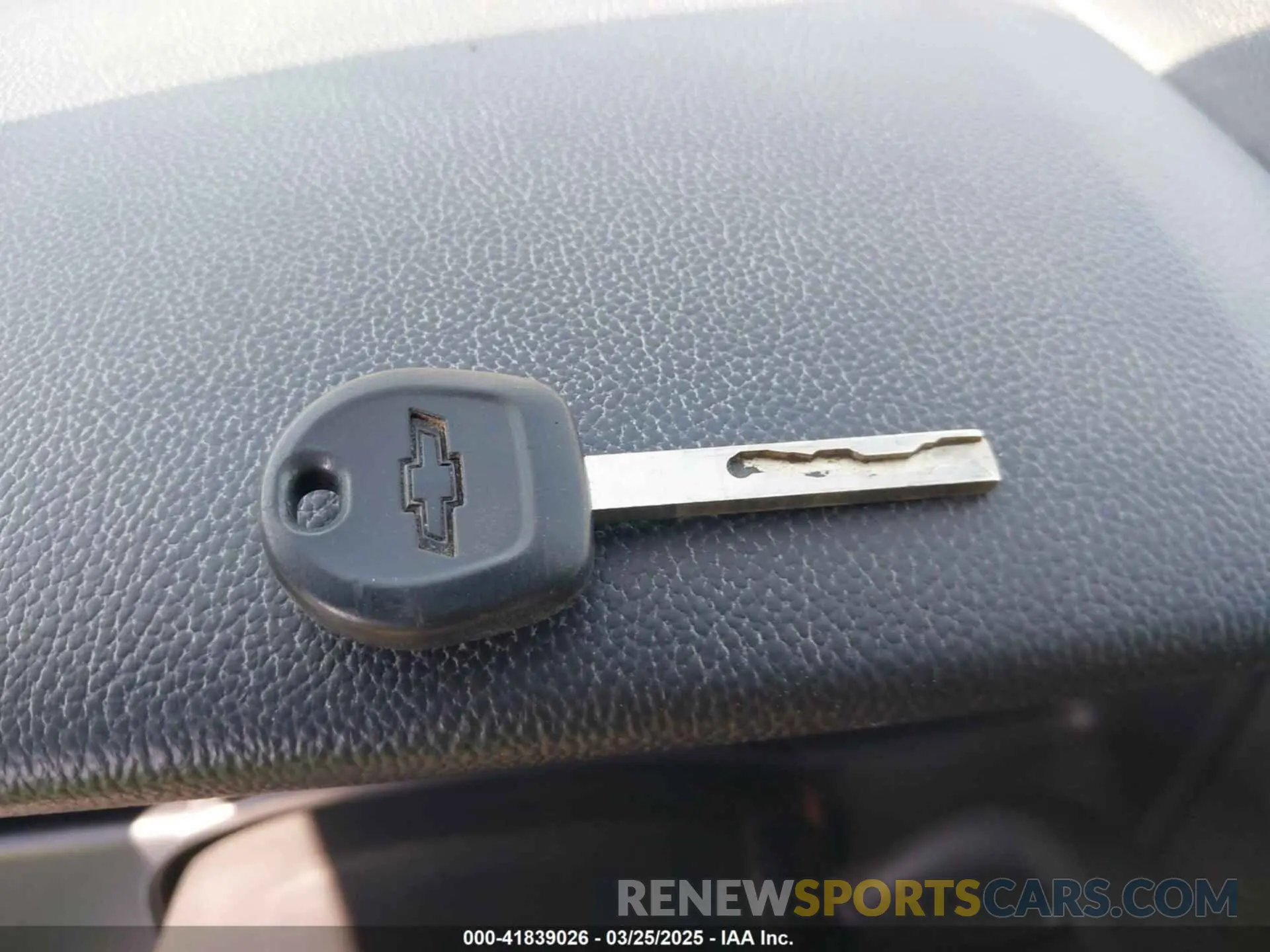 11 Photograph of a damaged car 2GCVKNEC0K1159642 CHEVROLET SILVERADO 1500 LD 2019
