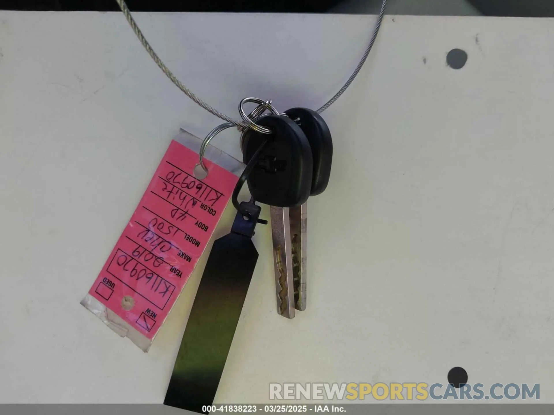 11 Photograph of a damaged car 2GCVKNEC0K1160970 CHEVROLET SILVERADO 1500 LD 2019