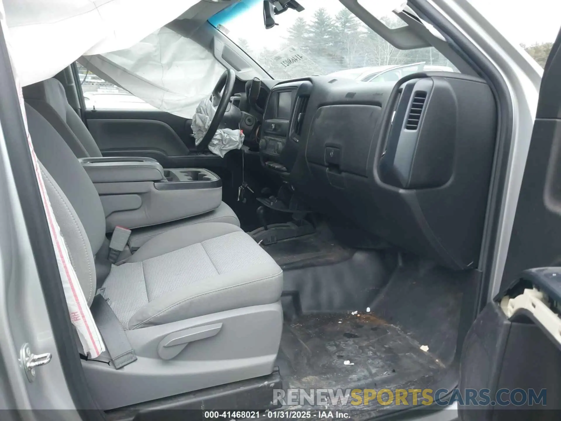 5 Photograph of a damaged car 2GCVKNEC1K1126472 CHEVROLET SILVERADO 1500 LD 2019