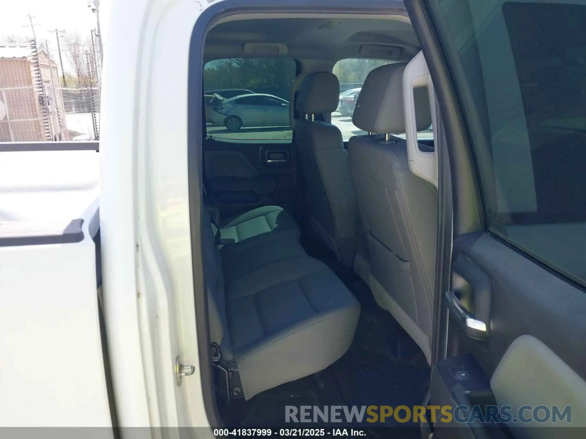 8 Photograph of a damaged car 2GCVKNEC1K1159844 CHEVROLET SILVERADO 1500 LD 2019