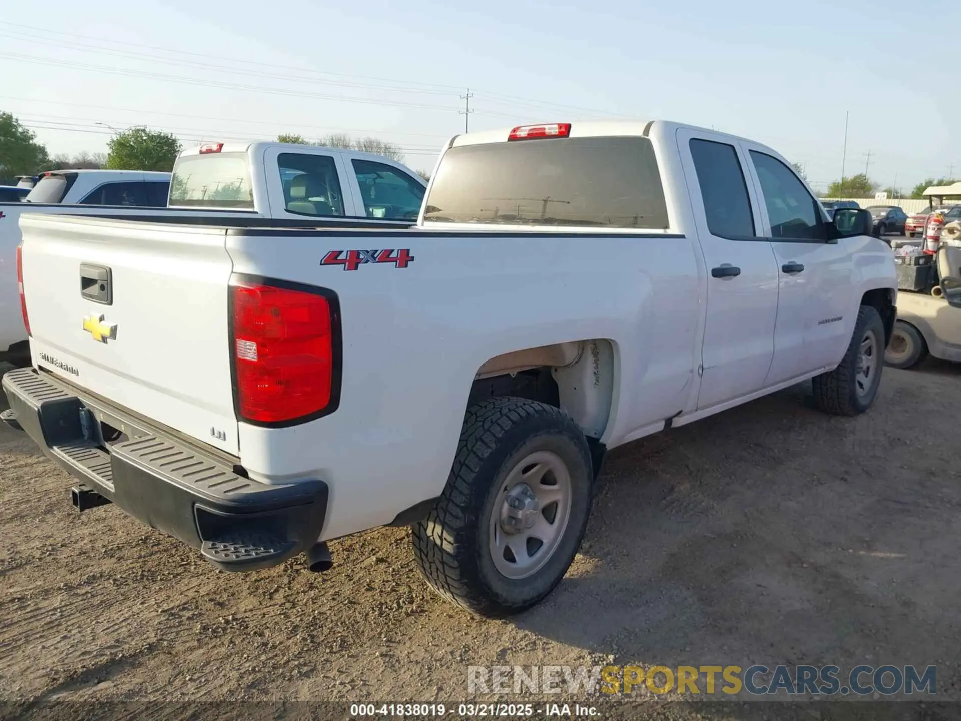 4 Photograph of a damaged car 2GCVKNEC1K1160587 CHEVROLET SILVERADO 1500 LD 2019