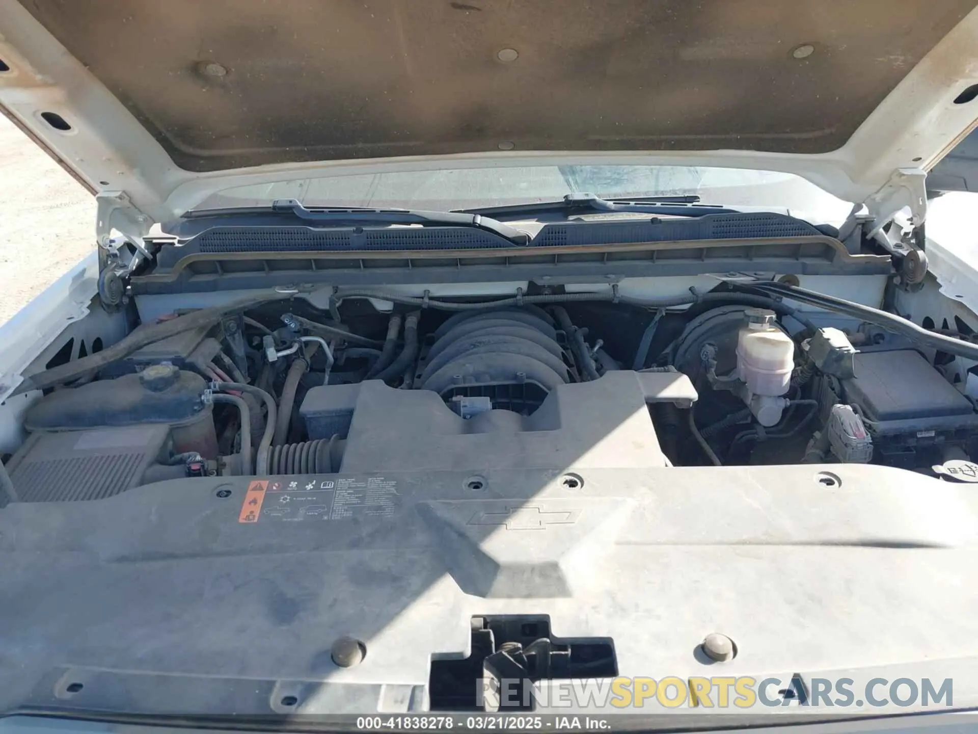 10 Photograph of a damaged car 2GCVKNEC3K1160171 CHEVROLET SILVERADO 1500 LD 2019