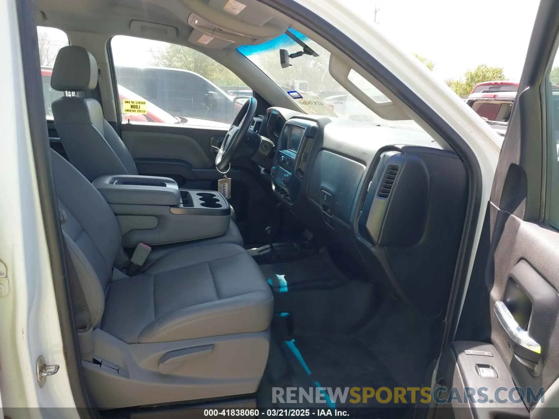 5 Photograph of a damaged car 2GCVKNEC3K1163409 CHEVROLET SILVERADO 1500 LD 2019