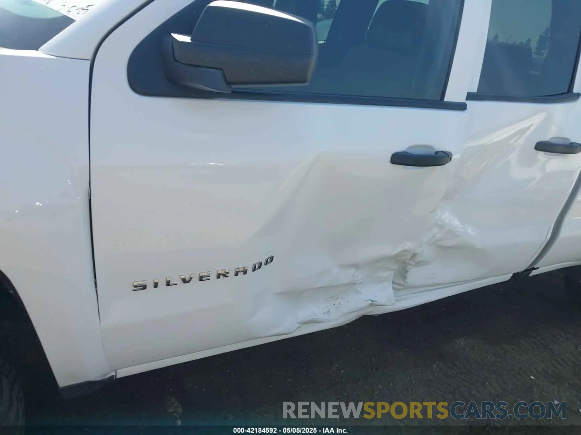 20 Photograph of a damaged car 2GCVKNEC3K1223916 CHEVROLET SILVERADO 1500 LD 2019