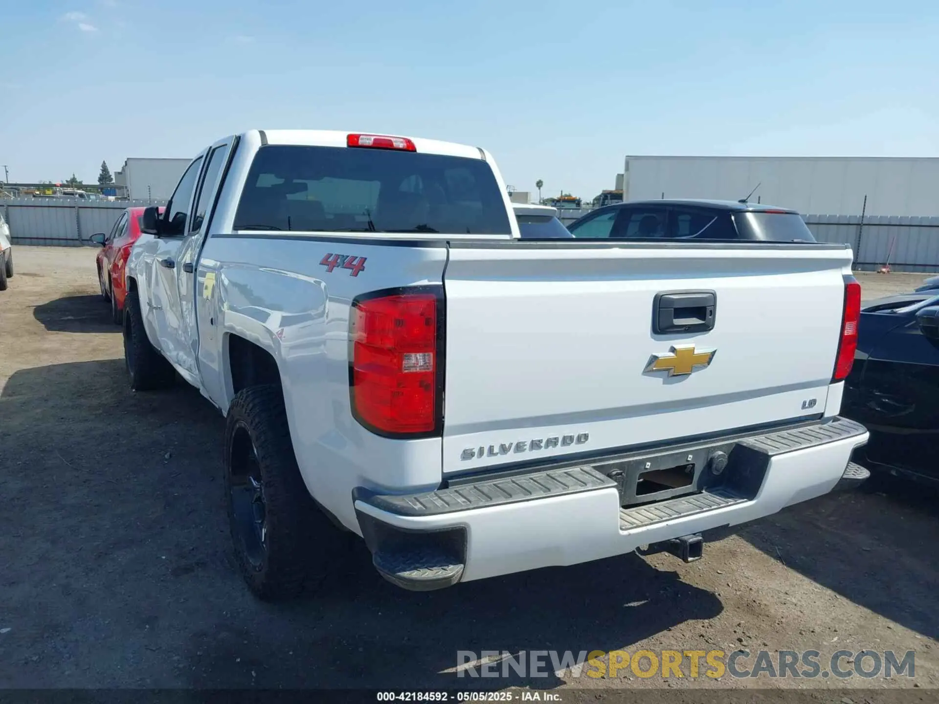 3 Photograph of a damaged car 2GCVKNEC3K1223916 CHEVROLET SILVERADO 1500 LD 2019