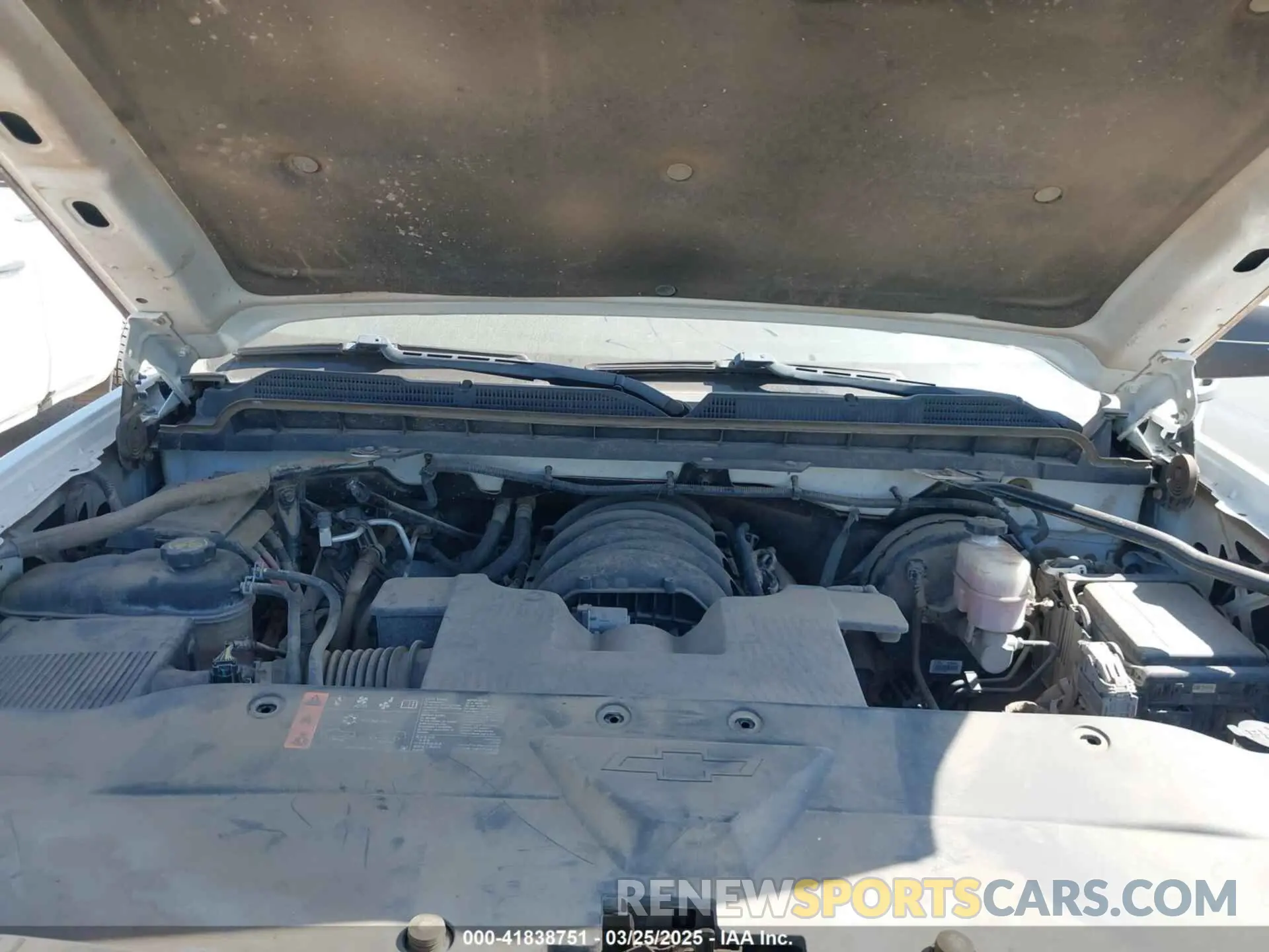 10 Photograph of a damaged car 2GCVKNEC4K1159580 CHEVROLET SILVERADO 1500 LD 2019