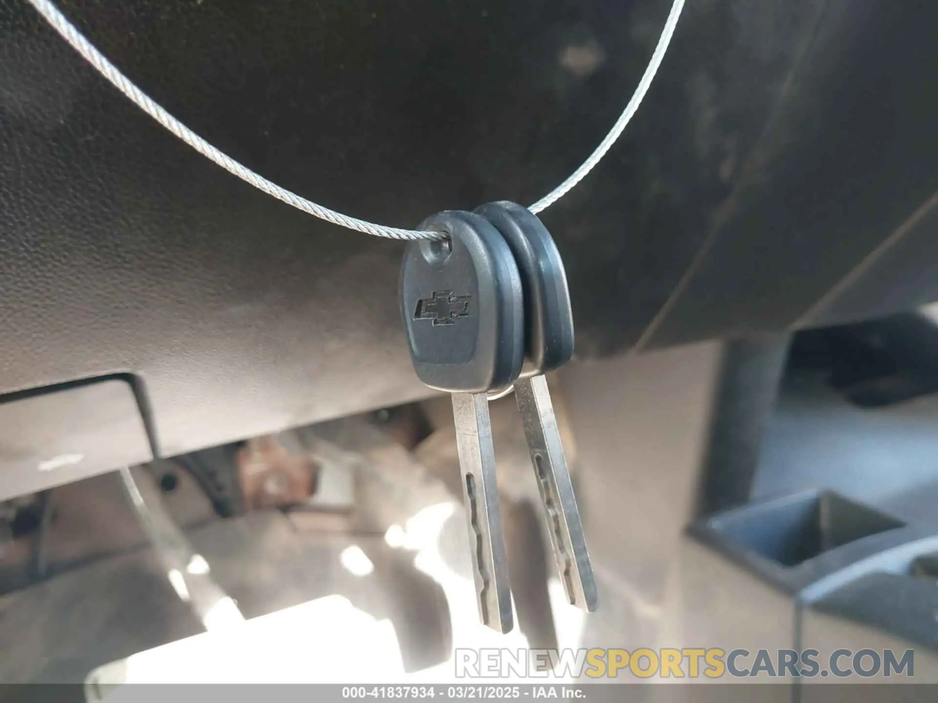 11 Photograph of a damaged car 2GCVKNEC5K1163637 CHEVROLET SILVERADO 1500 LD 2019