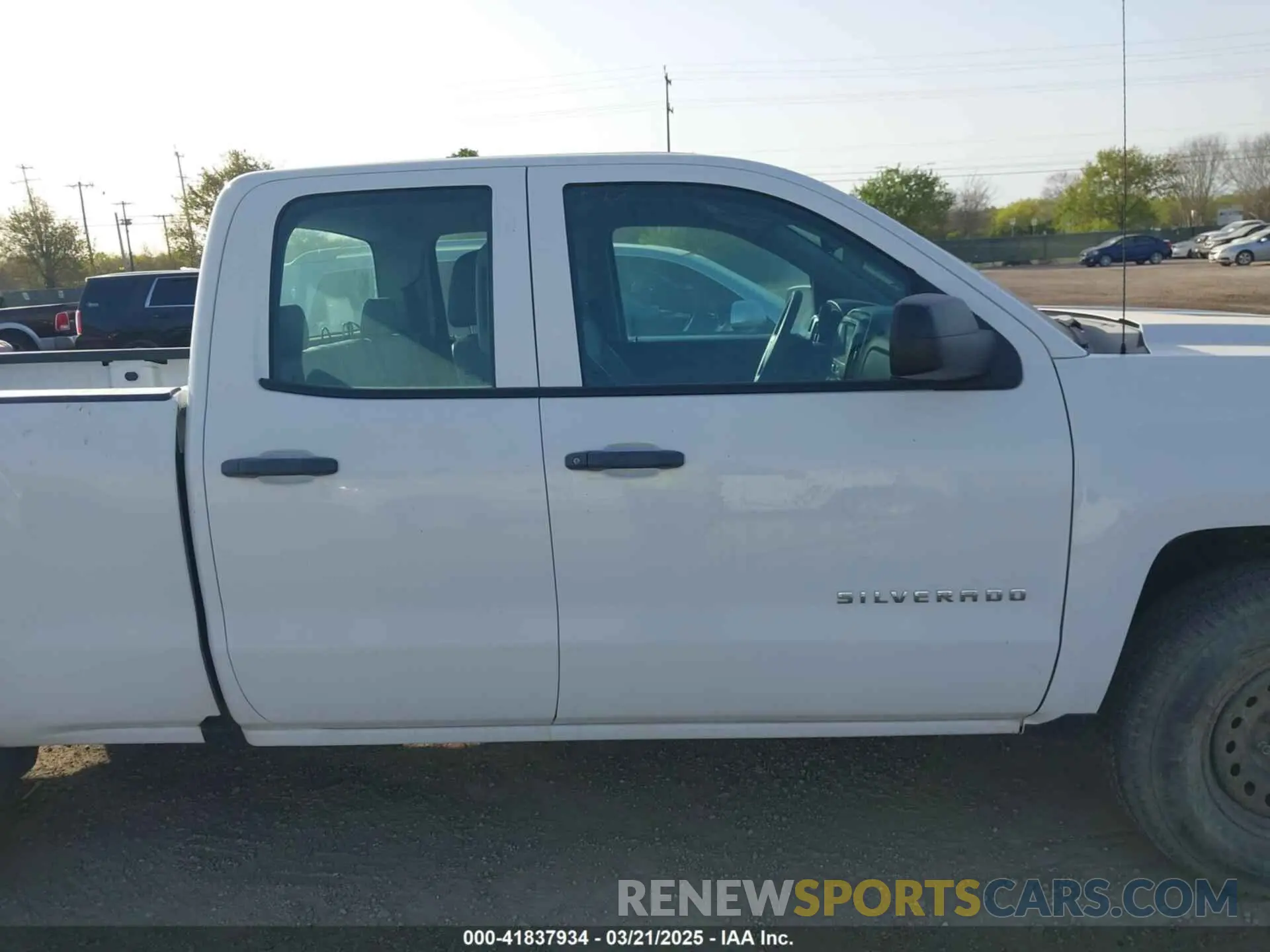13 Photograph of a damaged car 2GCVKNEC5K1163637 CHEVROLET SILVERADO 1500 LD 2019