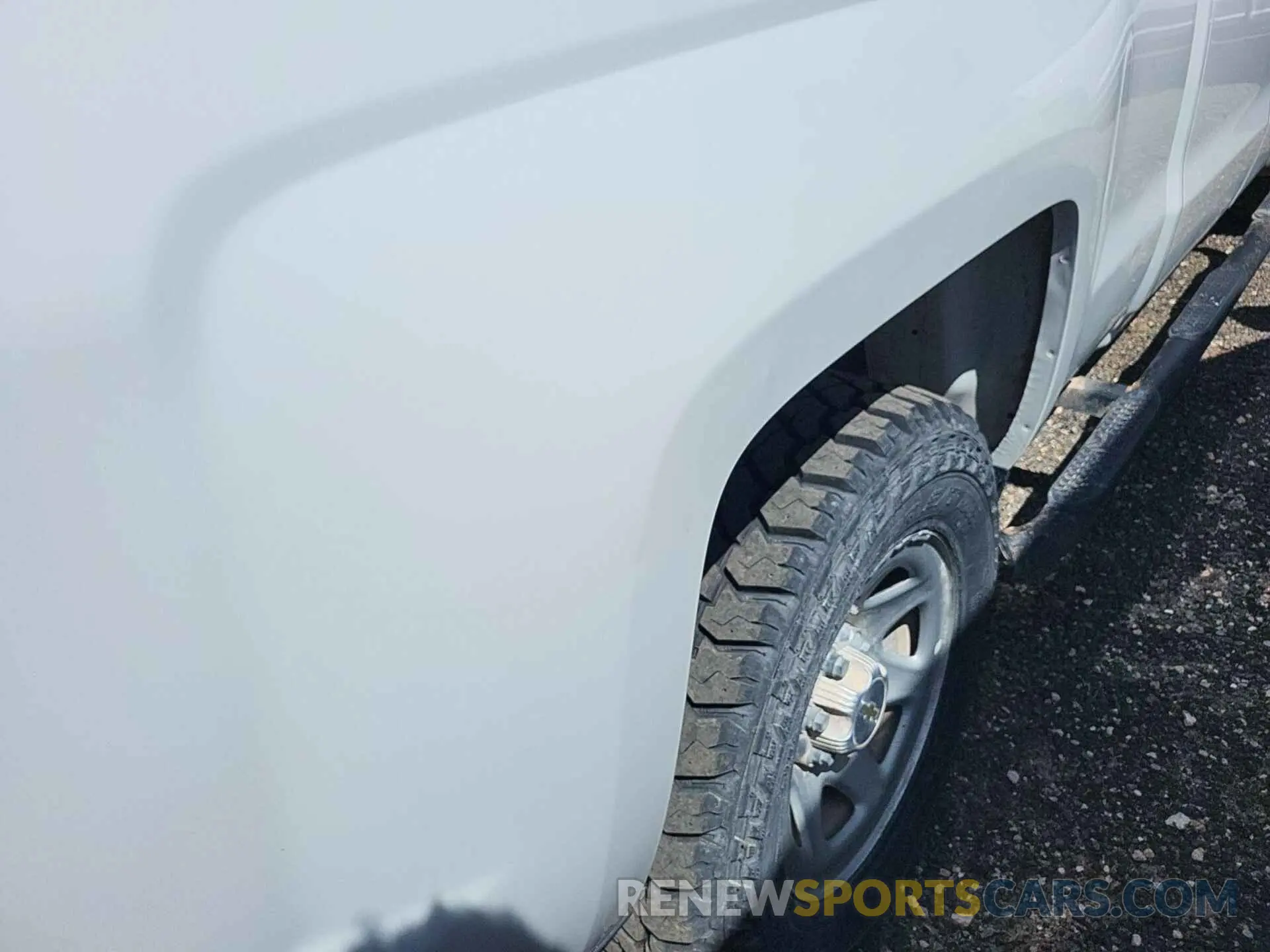 9 Photograph of a damaged car 2GCVKNEC5K1205241 CHEVROLET SILVERADO 1500 LD 2019