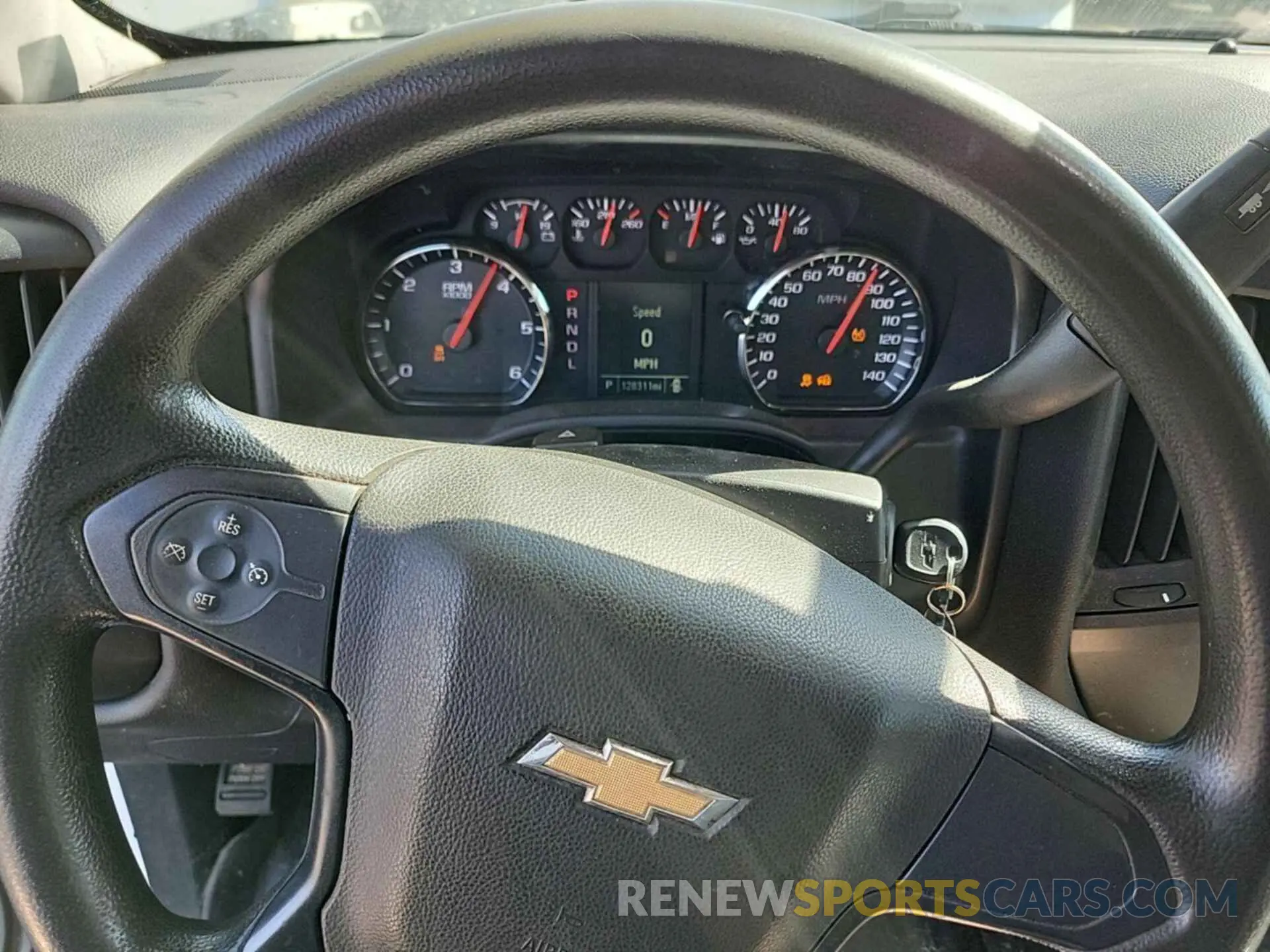 5 Photograph of a damaged car 2GCVKNEC6K1115807 CHEVROLET SILVERADO 1500 LD 2019