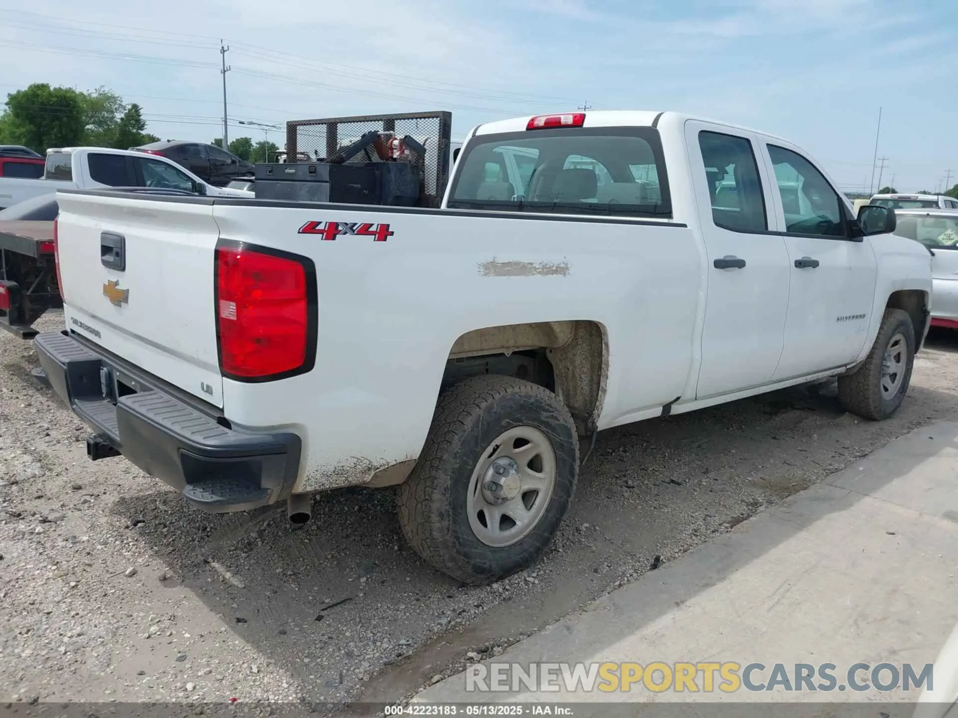 4 Photograph of a damaged car 2GCVKNEC7K1160898 CHEVROLET SILVERADO 1500 LD 2019