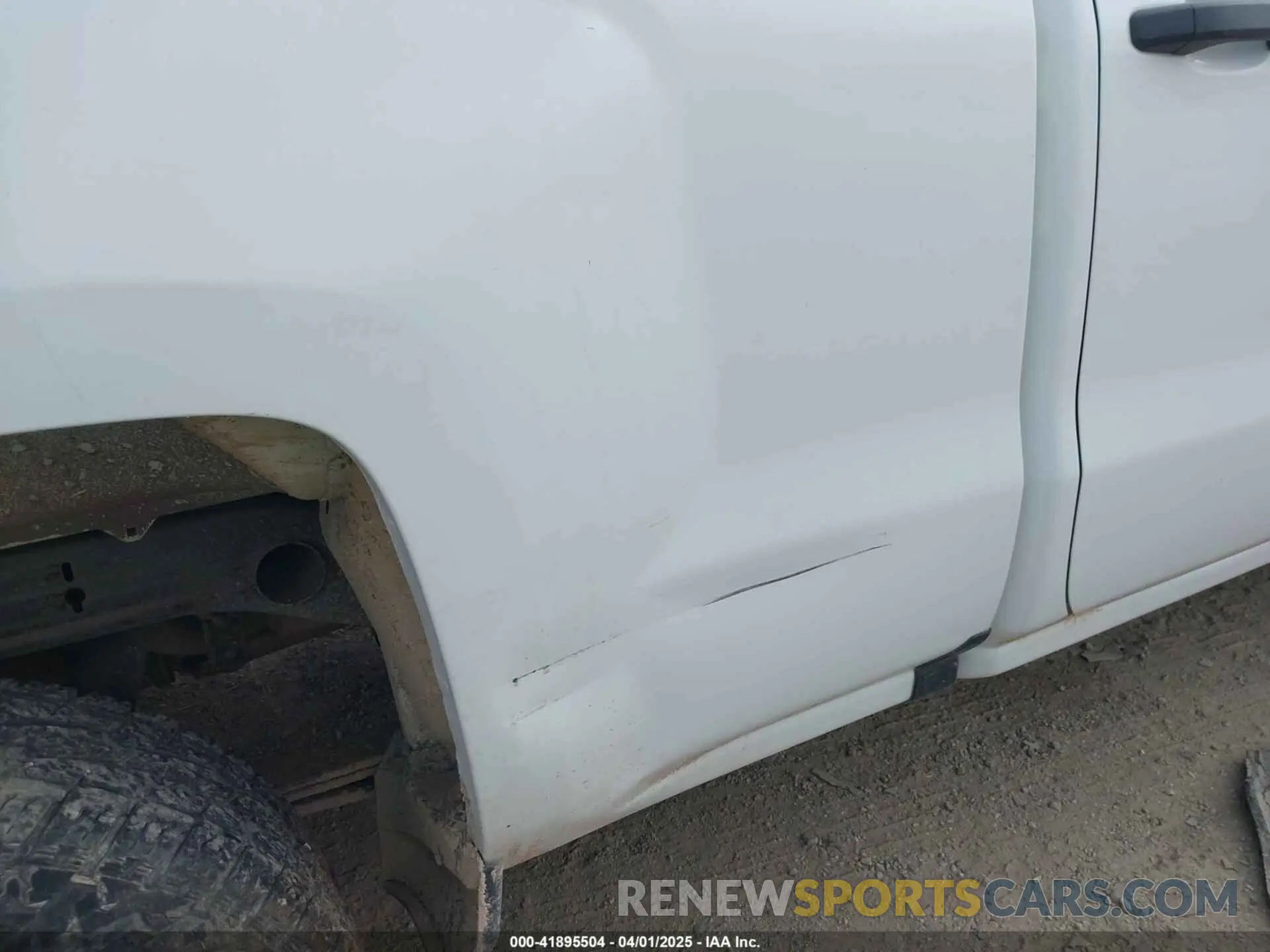 19 Photograph of a damaged car 2GCVKNEC8K1160649 CHEVROLET SILVERADO 1500 LD 2019