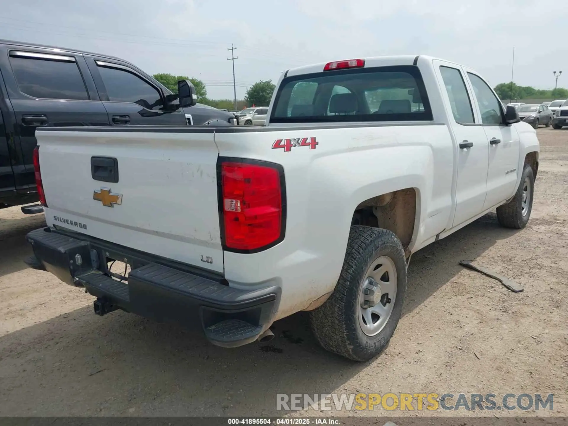 4 Photograph of a damaged car 2GCVKNEC8K1160649 CHEVROLET SILVERADO 1500 LD 2019
