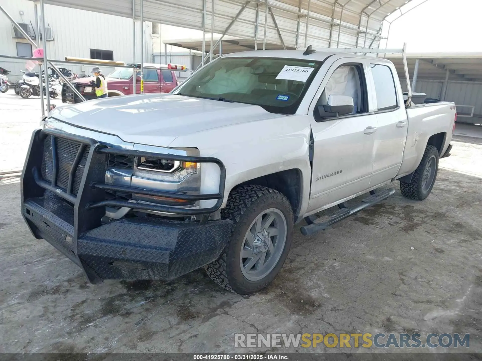 2 Photograph of a damaged car 2GCVKPEC0K1182222 CHEVROLET SILVERADO 1500 LD 2019