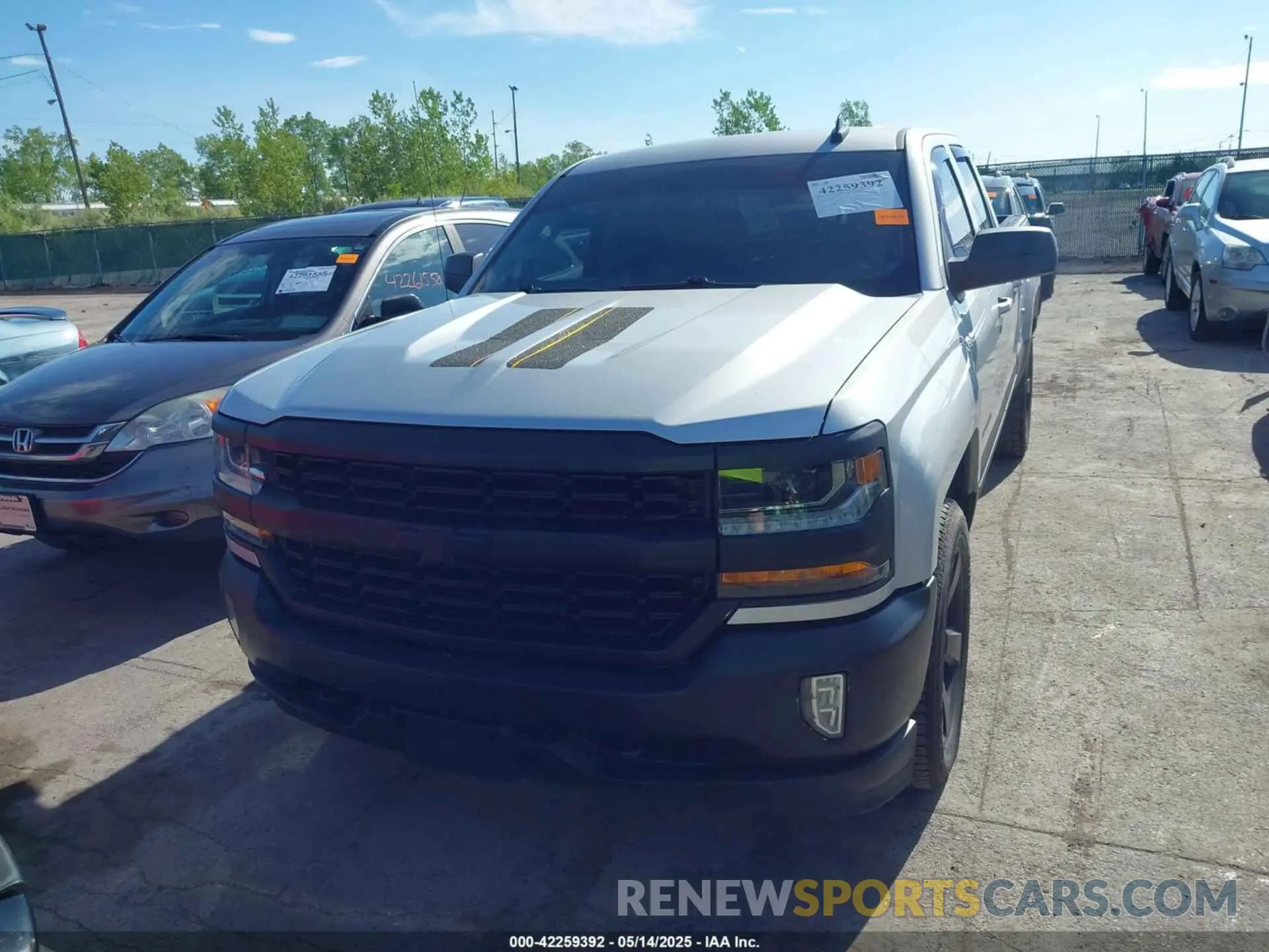 12 Photograph of a damaged car 2GCVKPEC1K1211677 CHEVROLET SILVERADO 1500 LD 2019