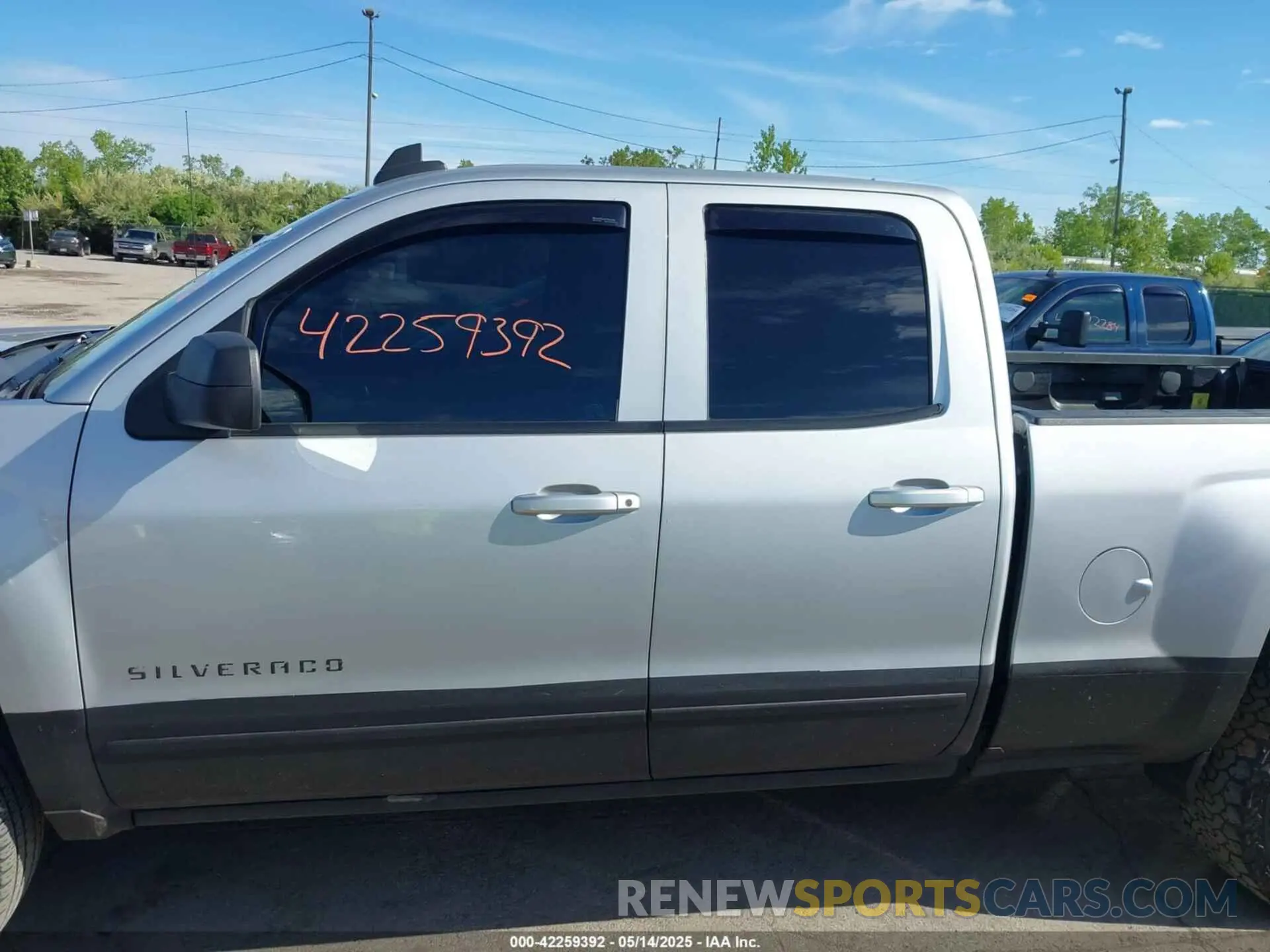 14 Photograph of a damaged car 2GCVKPEC1K1211677 CHEVROLET SILVERADO 1500 LD 2019