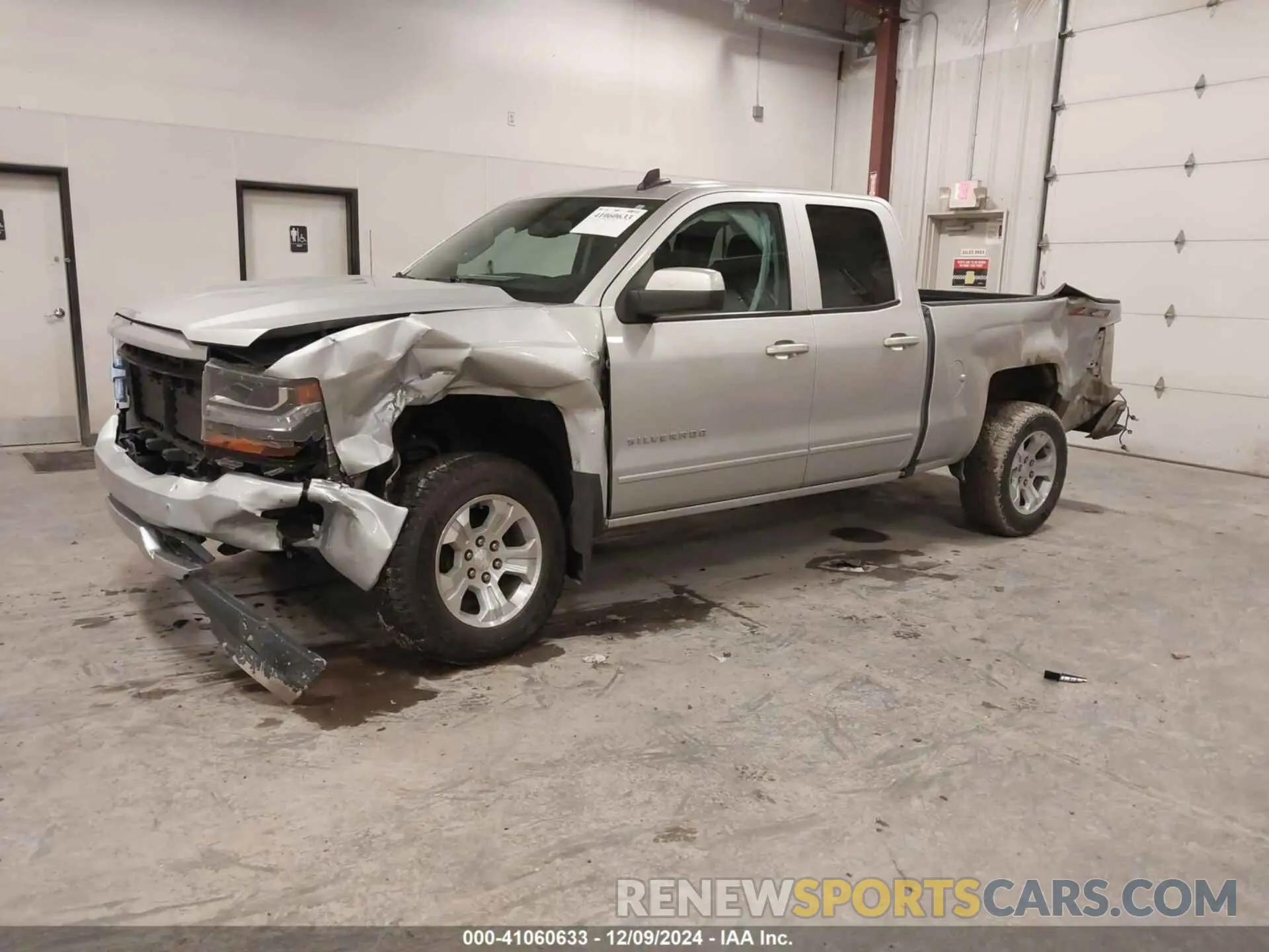 2 Photograph of a damaged car 2GCVKPEC1K1212411 CHEVROLET SILVERADO 1500 LD 2019