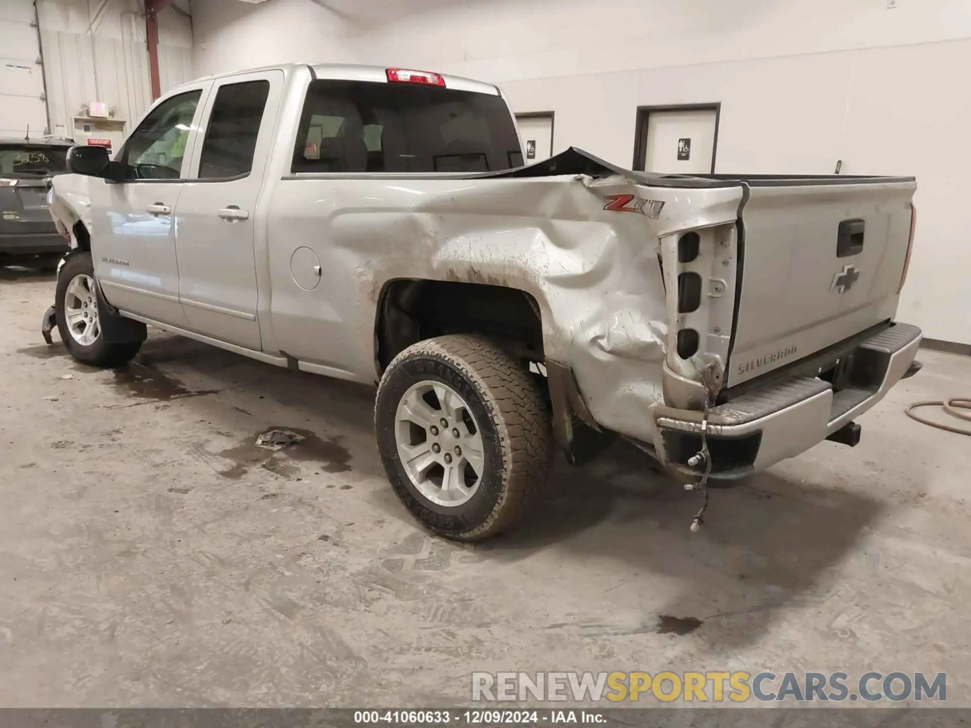 3 Photograph of a damaged car 2GCVKPEC1K1212411 CHEVROLET SILVERADO 1500 LD 2019