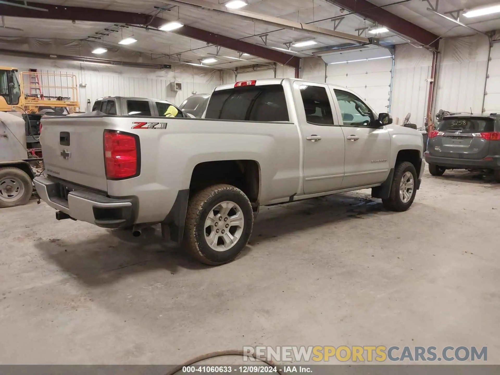 4 Photograph of a damaged car 2GCVKPEC1K1212411 CHEVROLET SILVERADO 1500 LD 2019